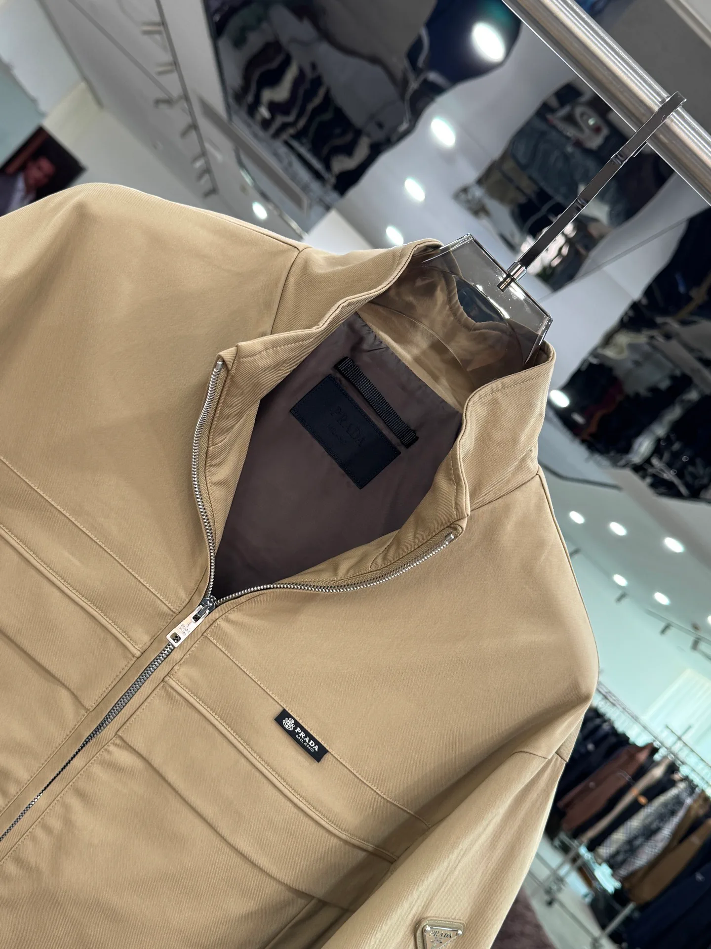 Men's Jackets And Down Jackets PRADA 18084178