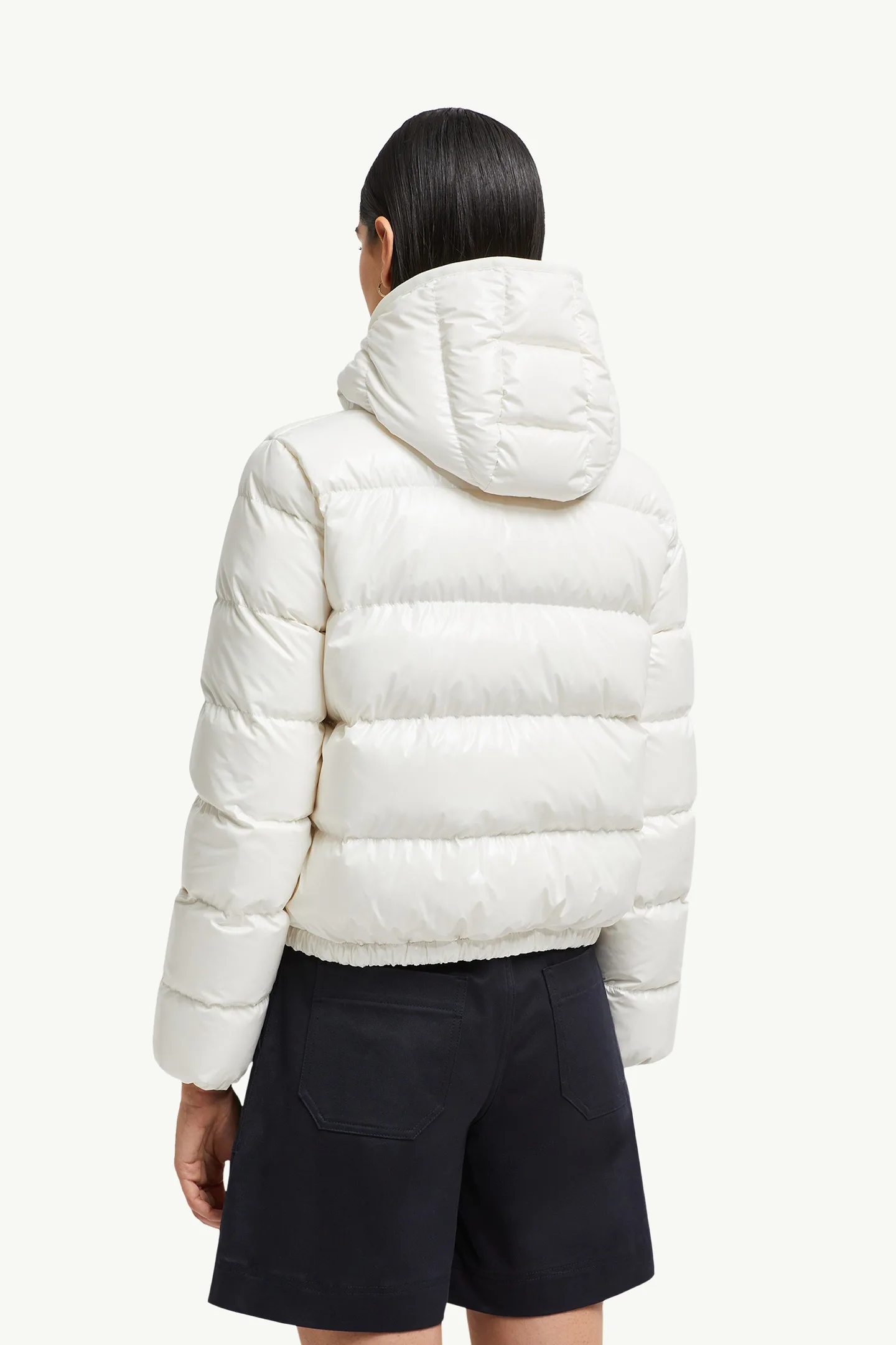 Women's Jackets And Down Jackets MONCLER 18468701