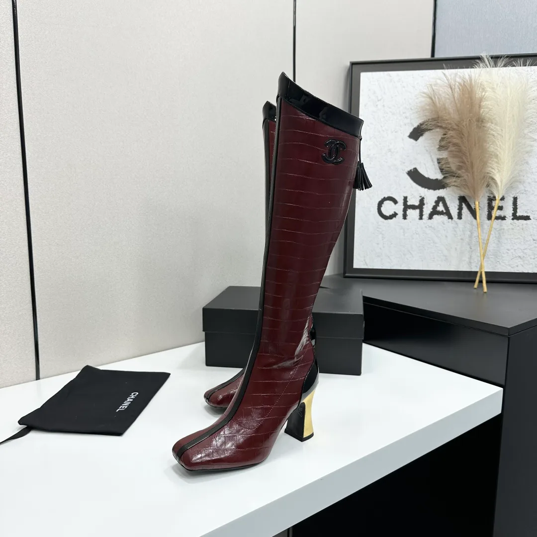 Women's Boots CHANEL 18366726