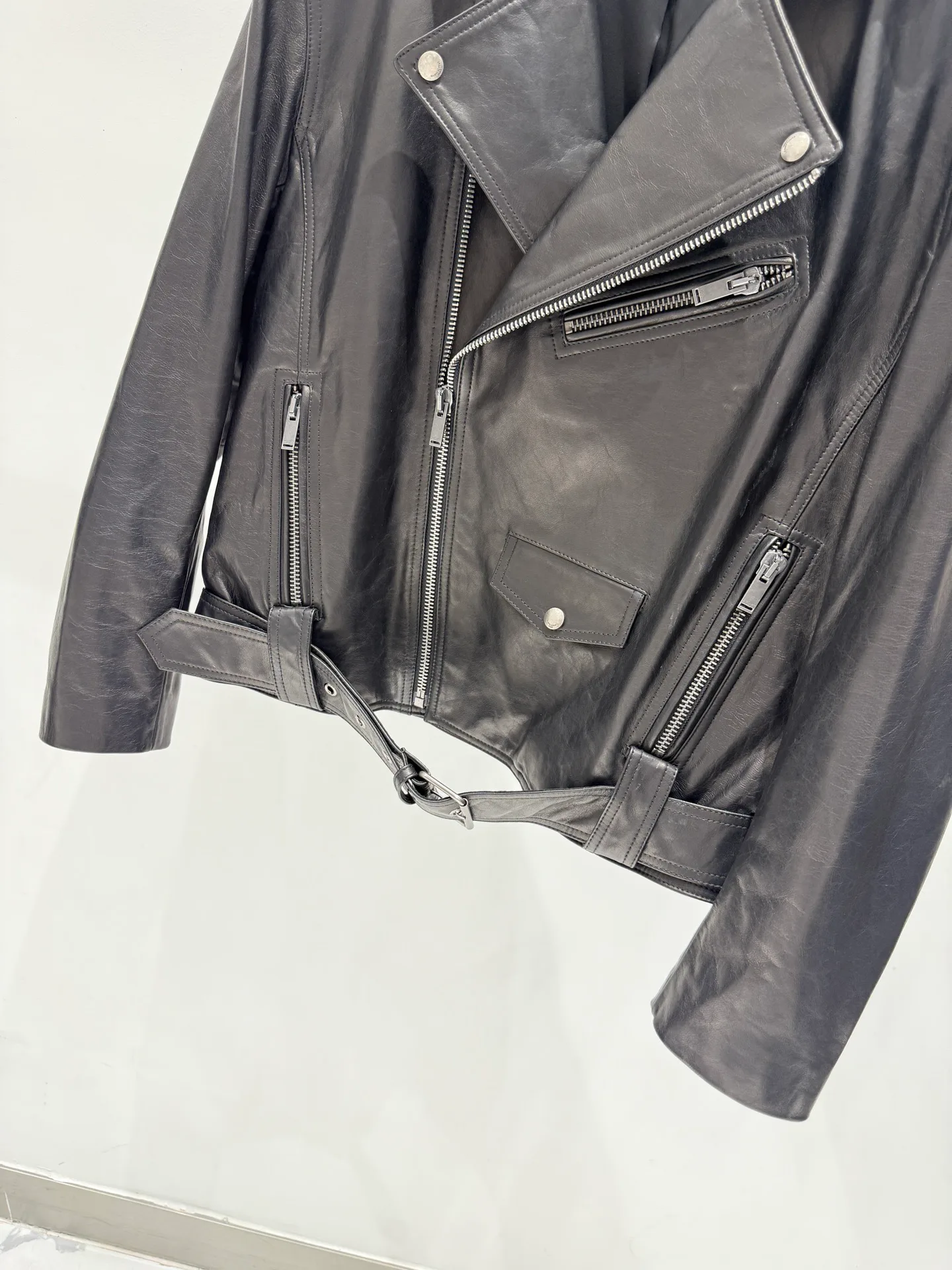 Women's Leather Jackets And Sheepskin Coats SAINT LAURENT 18151065