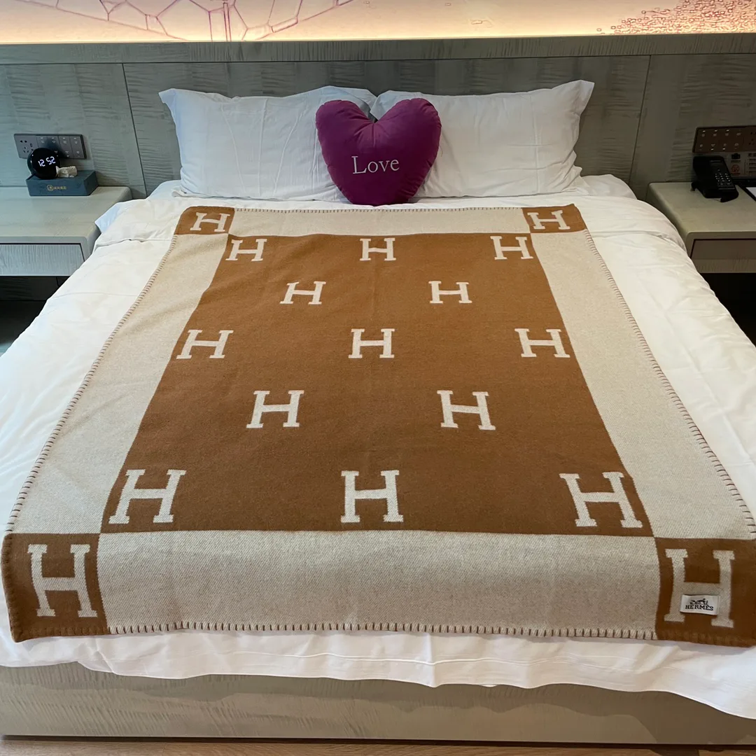 Textiles HERMES 18507310