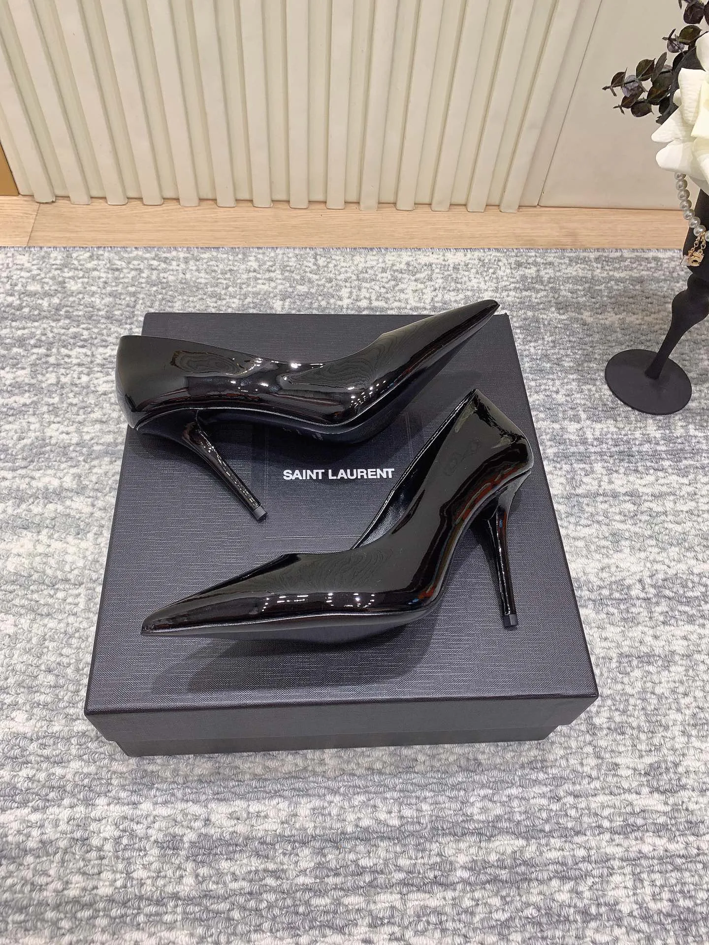 Women's Heels SAINT LAURENT 17431951