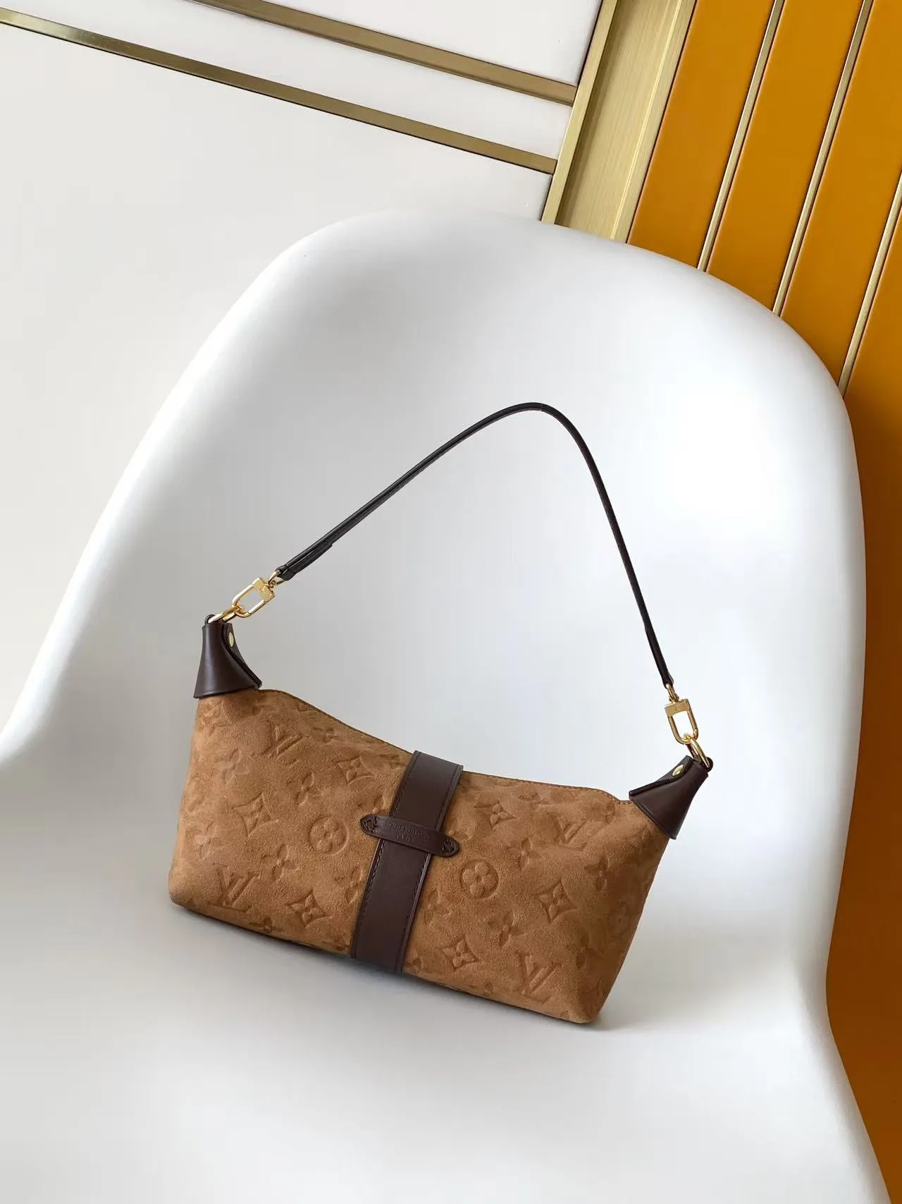 Women's Classic Handbags LOUIS VUITTON 18362296