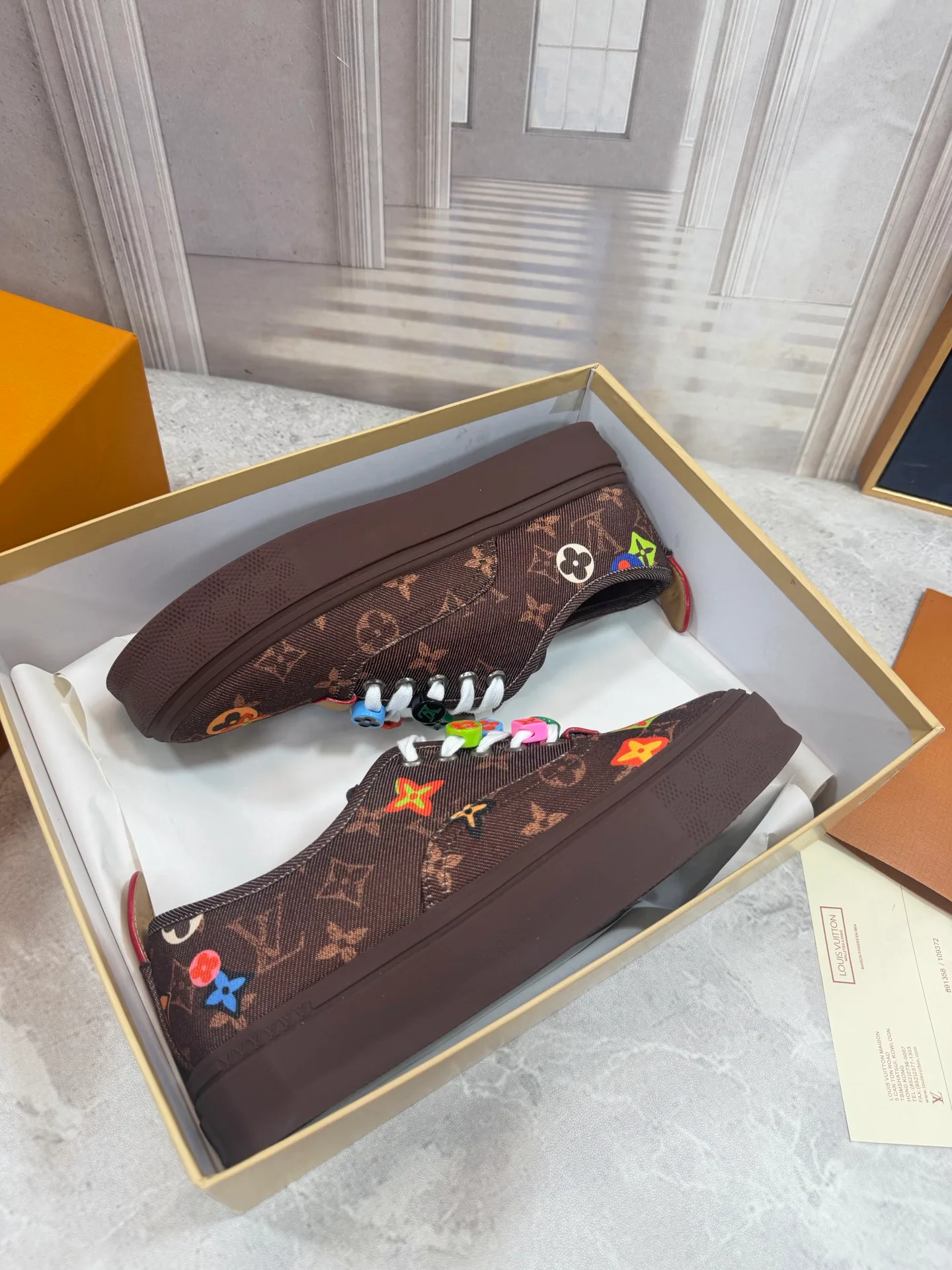 Men's Sneakers LOUIS VUITTON 18190070