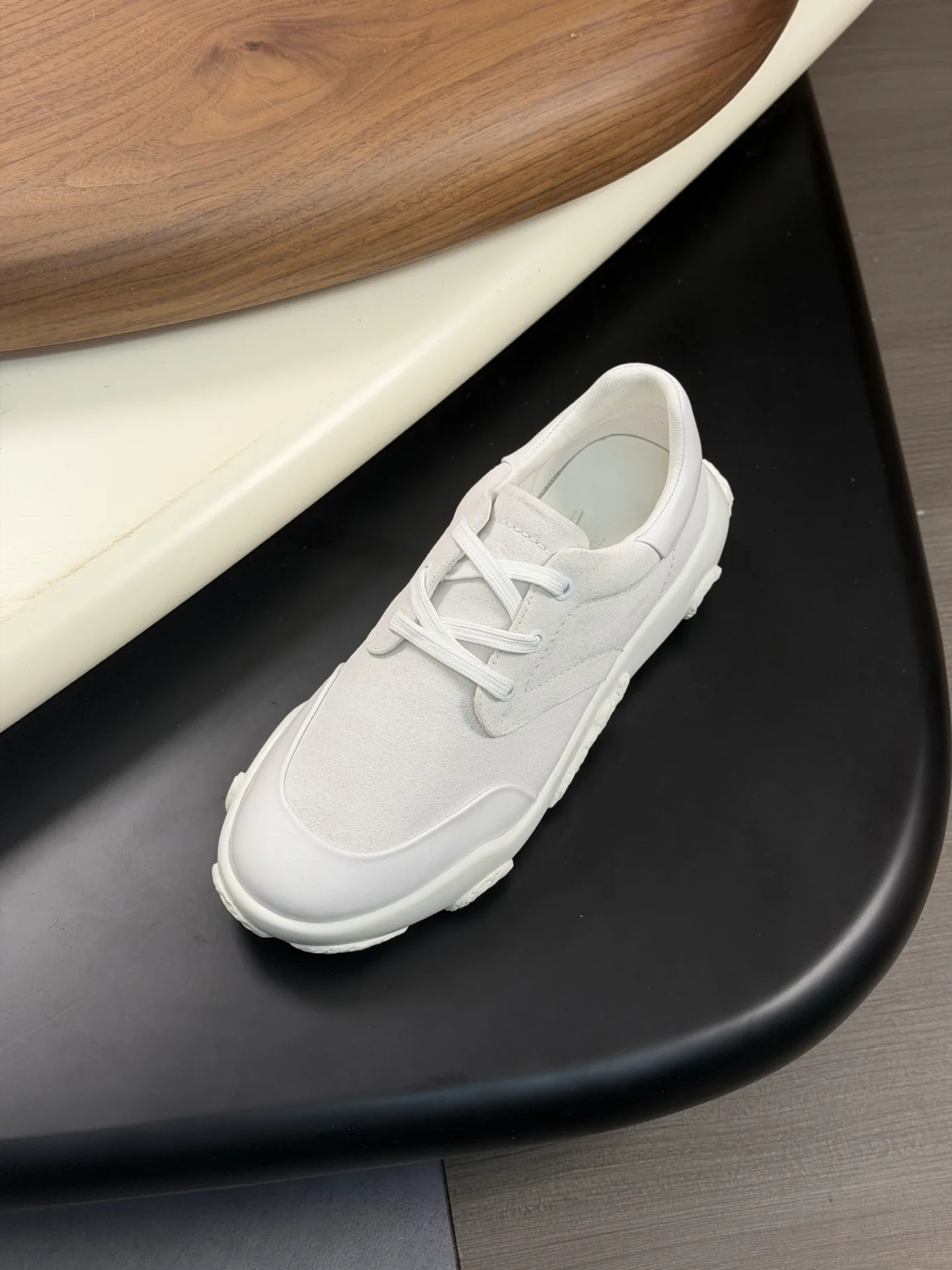 Men's Sneakers HERMES 18116650