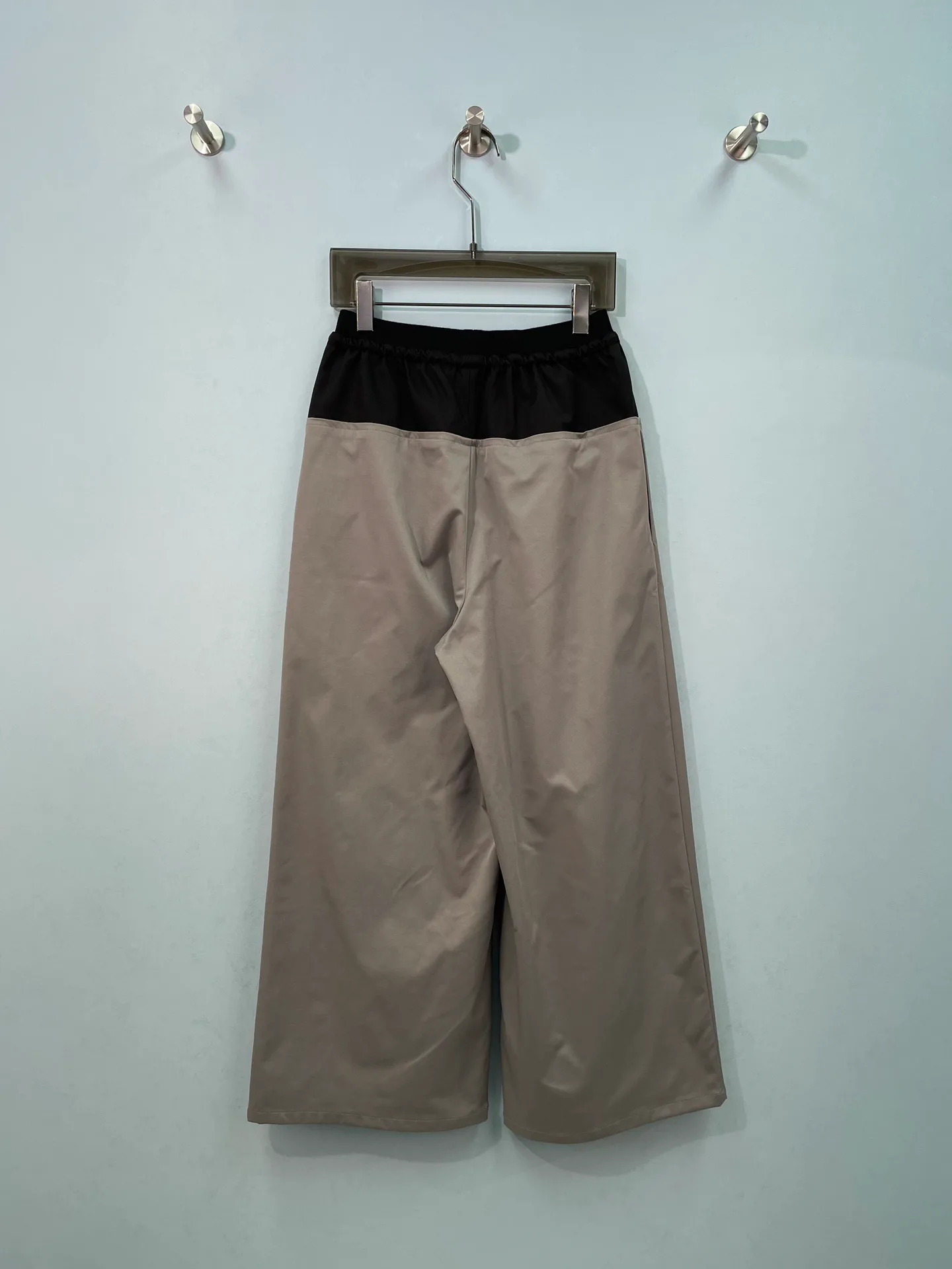Women's Trousers MIU MIU 18359196