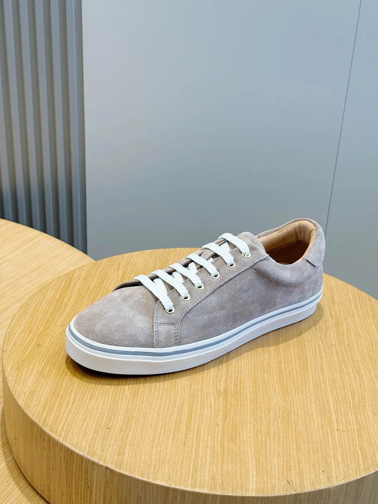 Кроссовки Мужские Brunello Cucinelli 18679734