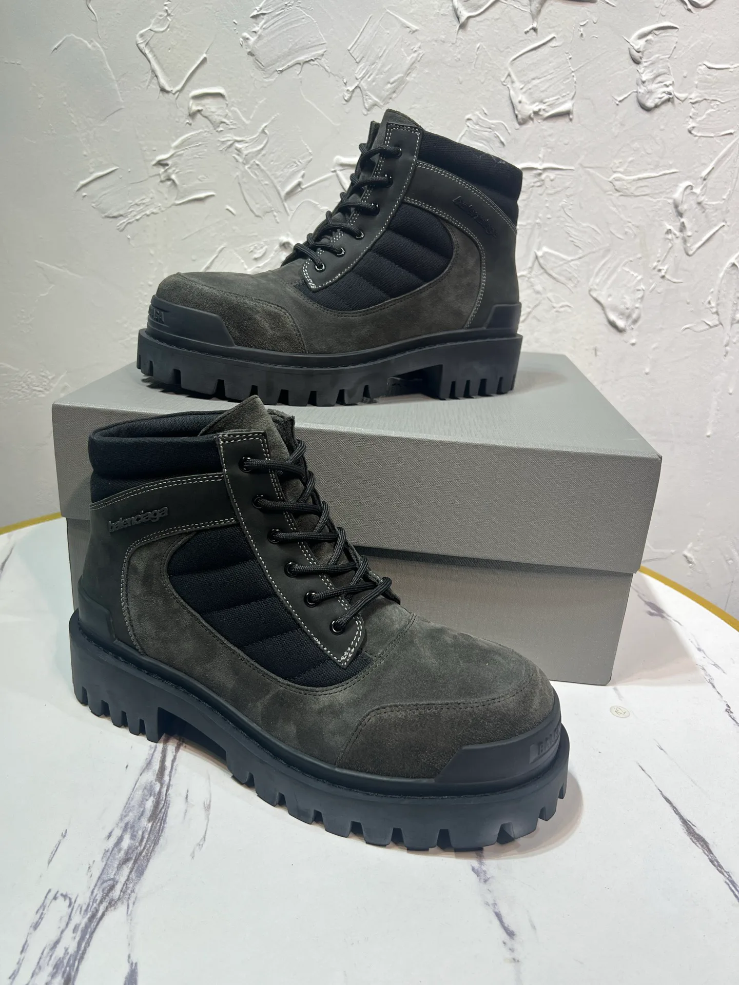 Ботинки Мужские Balenciaga 18677671