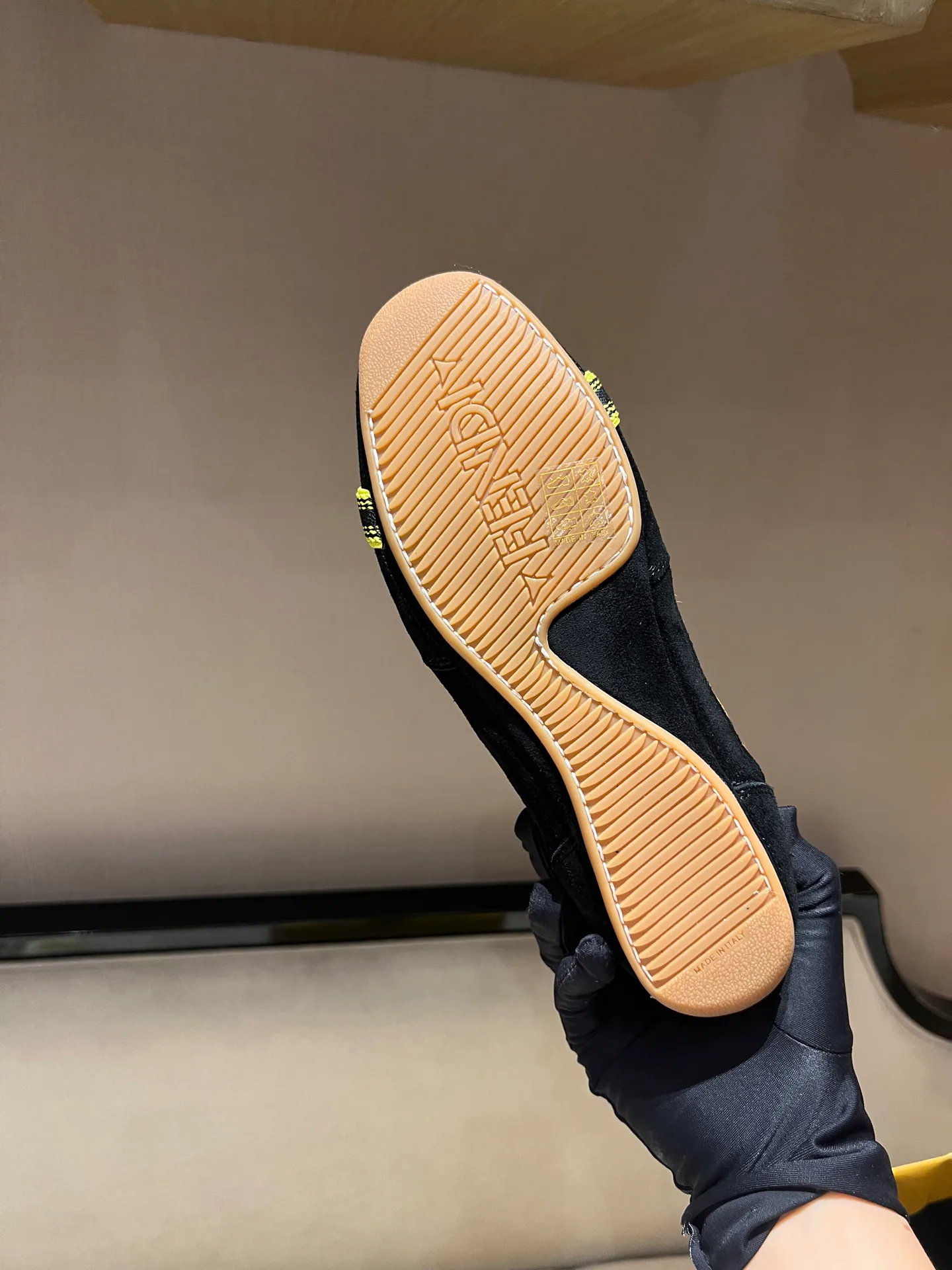 Women's Sneakers FENDI 18278644