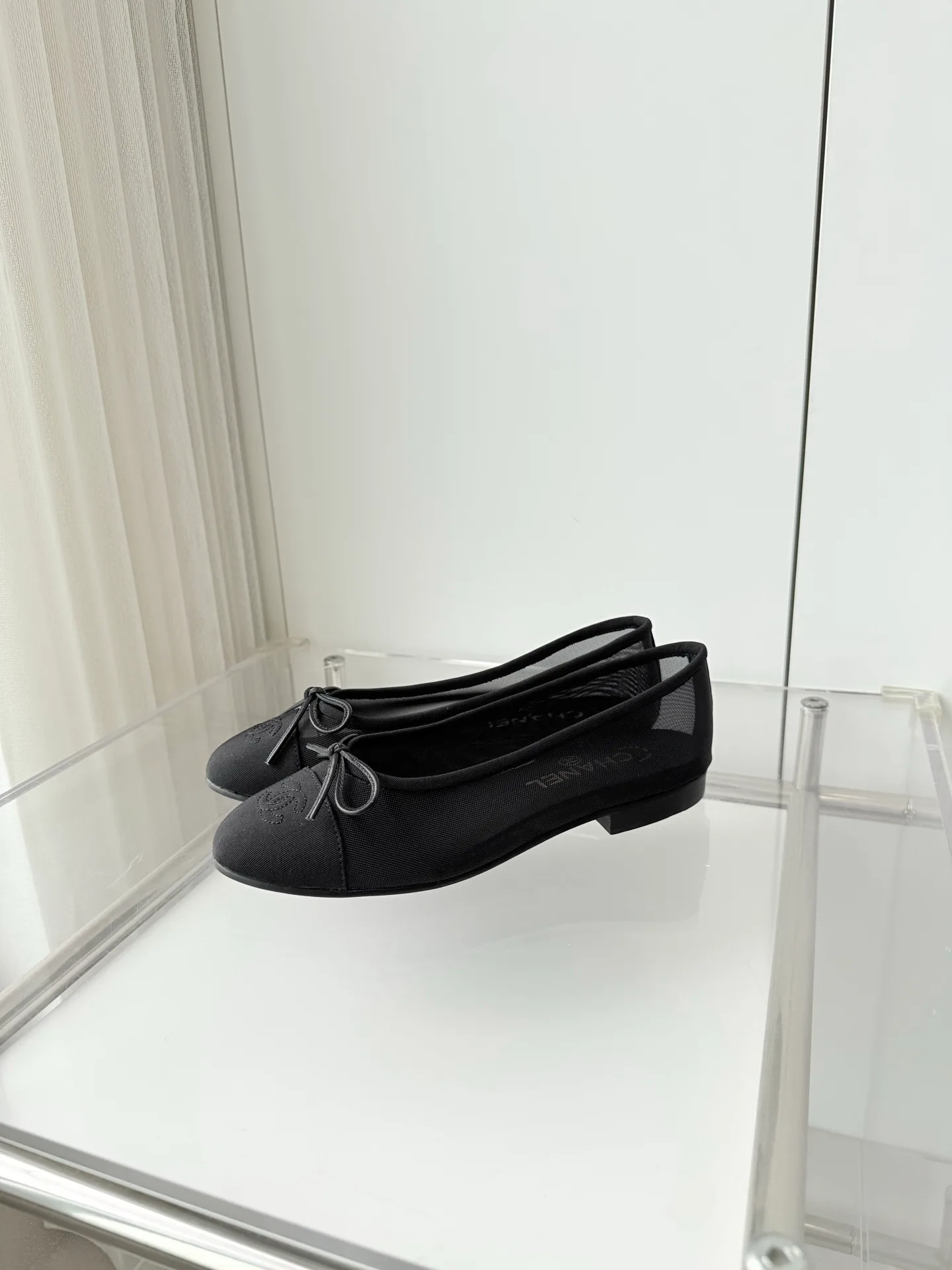 Women's Ballet Flats CHANEL 18120825