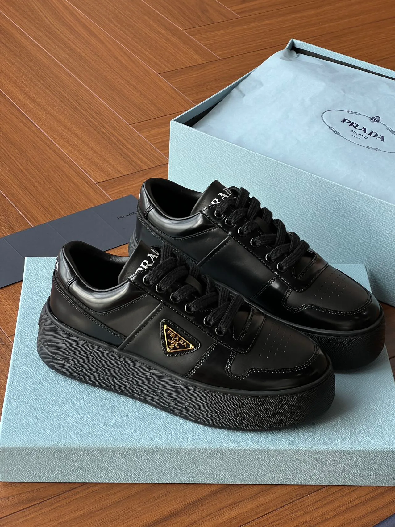 Women's Sneakers PRADA 18170787