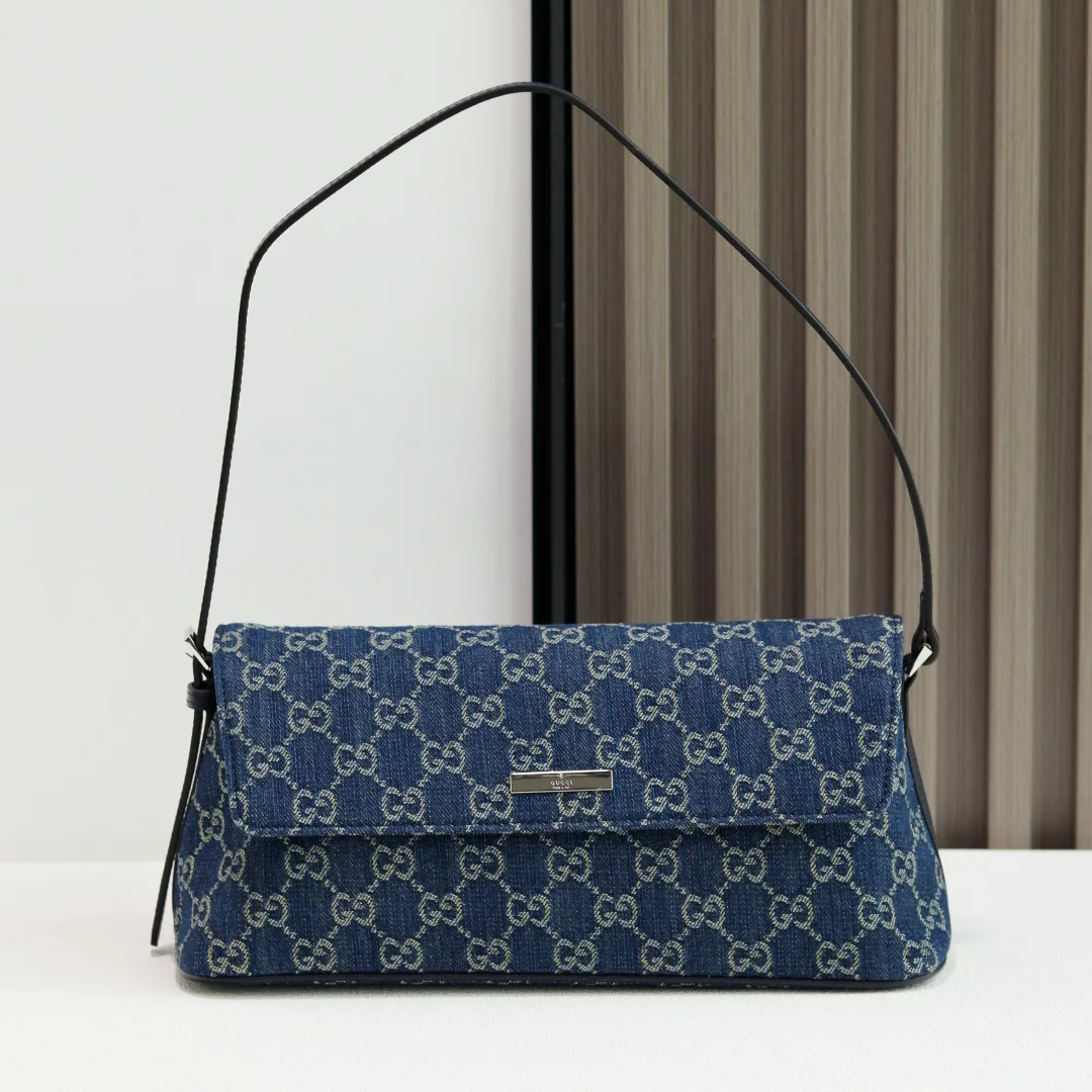 Women's Shoulder Bags GUCCI 17305979