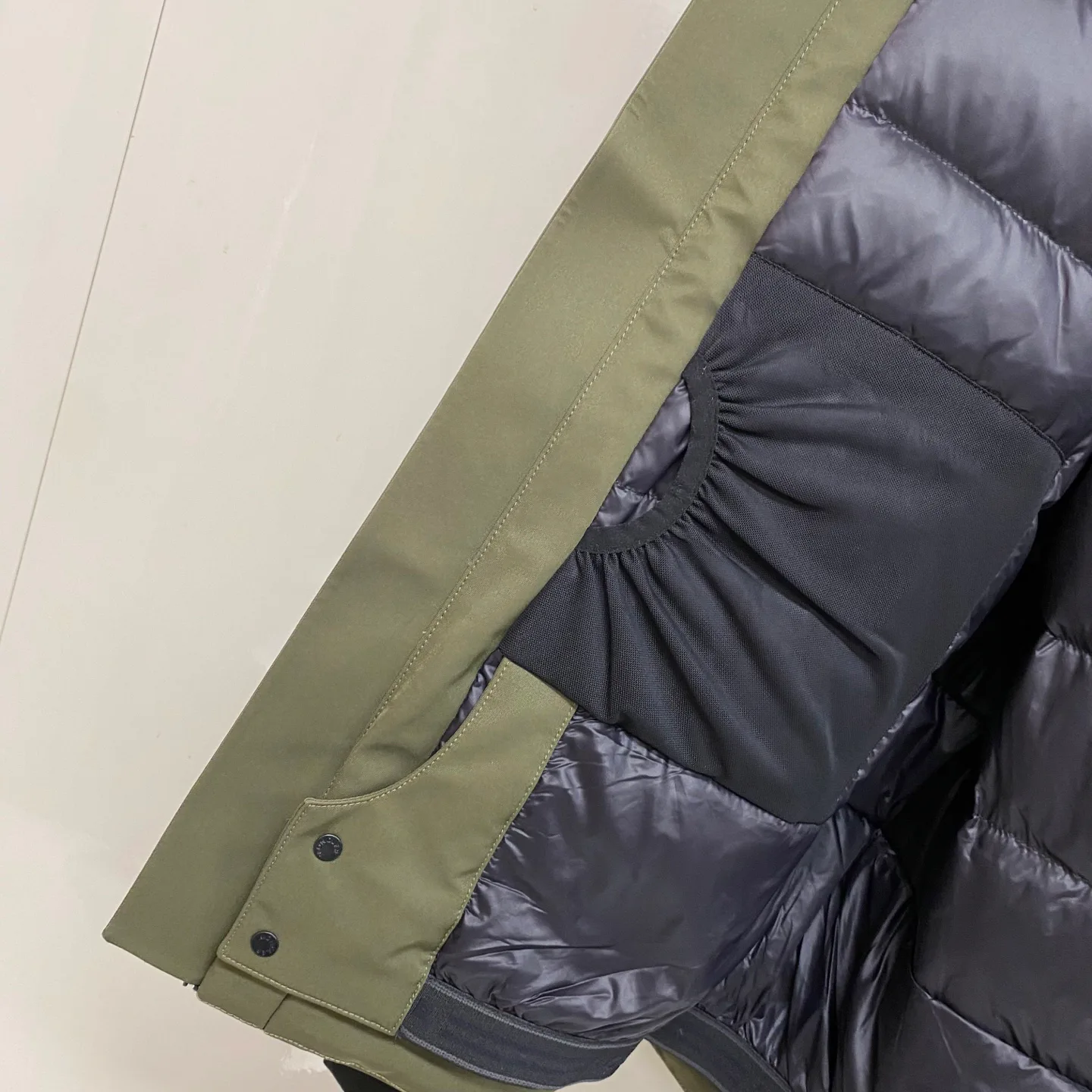 Men's Jackets And Down Jackets MONCLER 18029227