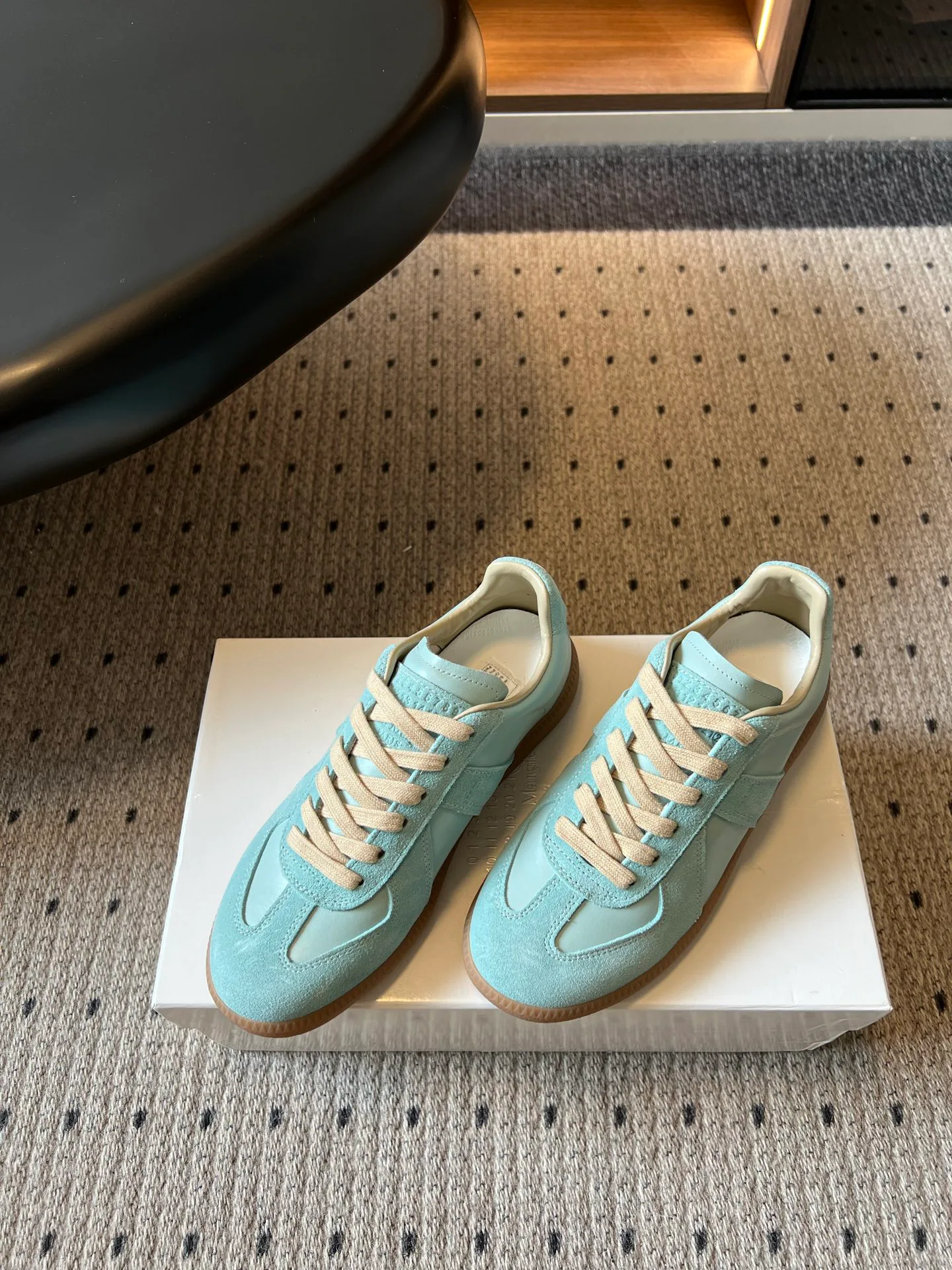 Women's Sneakers MAISON MARGIELA 17419544
