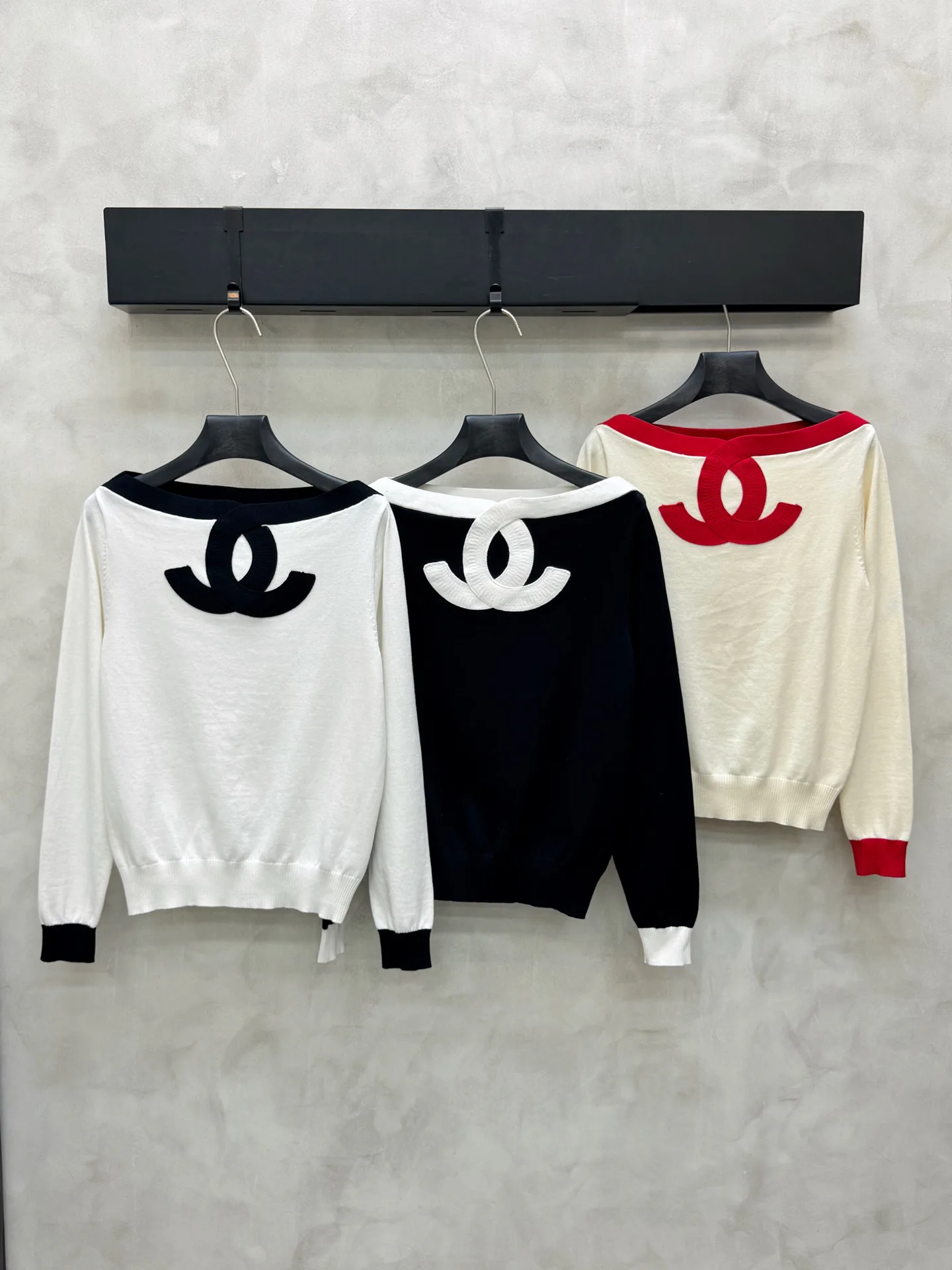 Women's Jumpers And Sweaters CHANEL 18130962