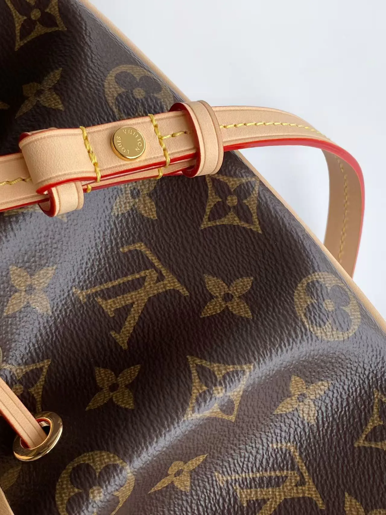 Women's Classic Handbags LOUIS VUITTON 18427500