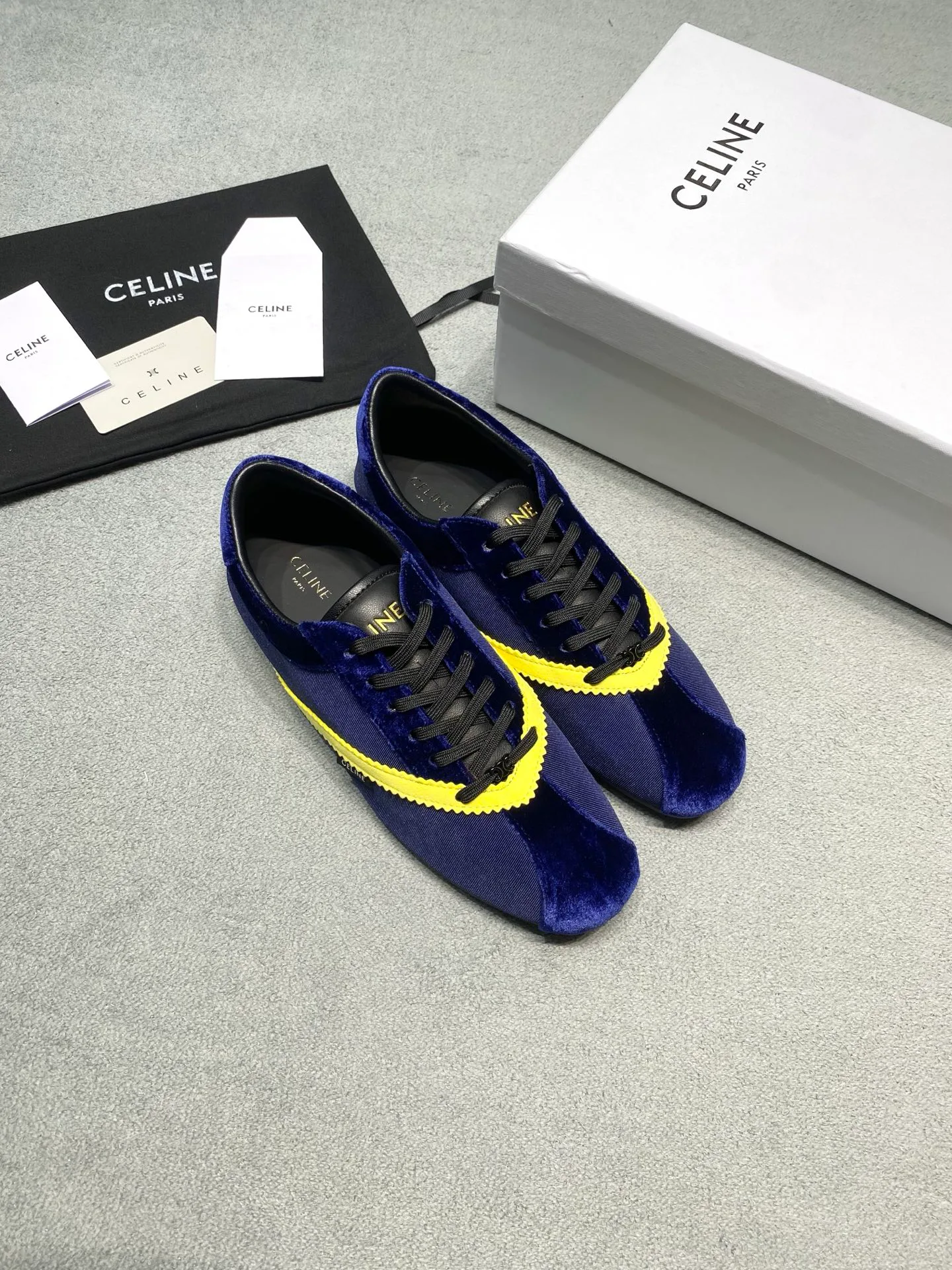 Women's Sneakers CELINE 17433733