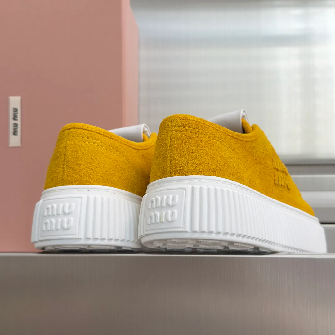 Women's Sneakers MIU MIU 17950574