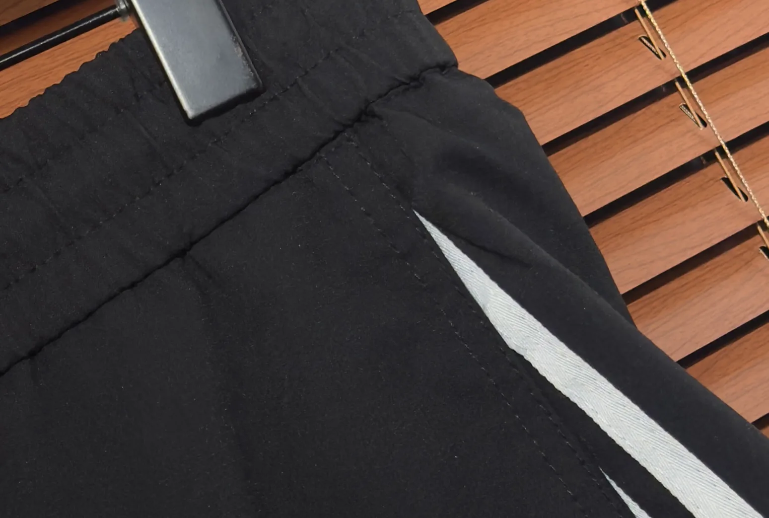 Men's Trousers BALENCIAGA 18098316