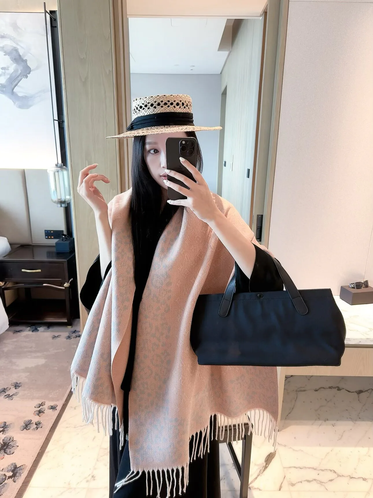 Scarves LOUIS VUITTON 18322564