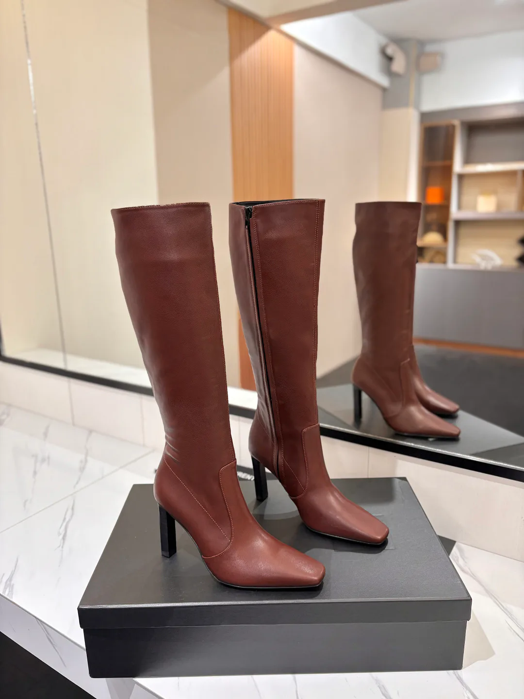 Women's Boots SAINT LAURENT 18508896