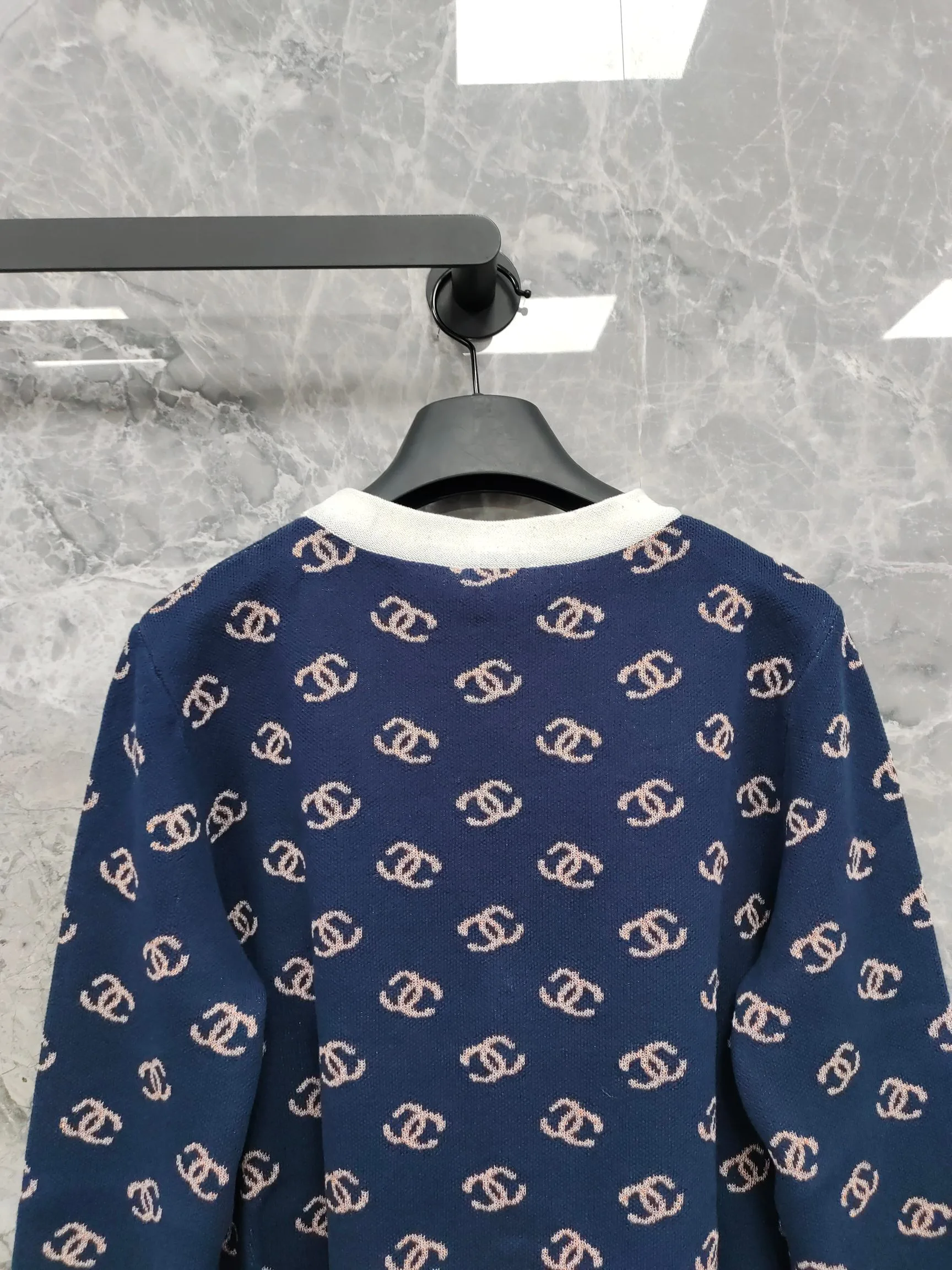 Women's Jumpers And Sweaters CHANEL 17954419