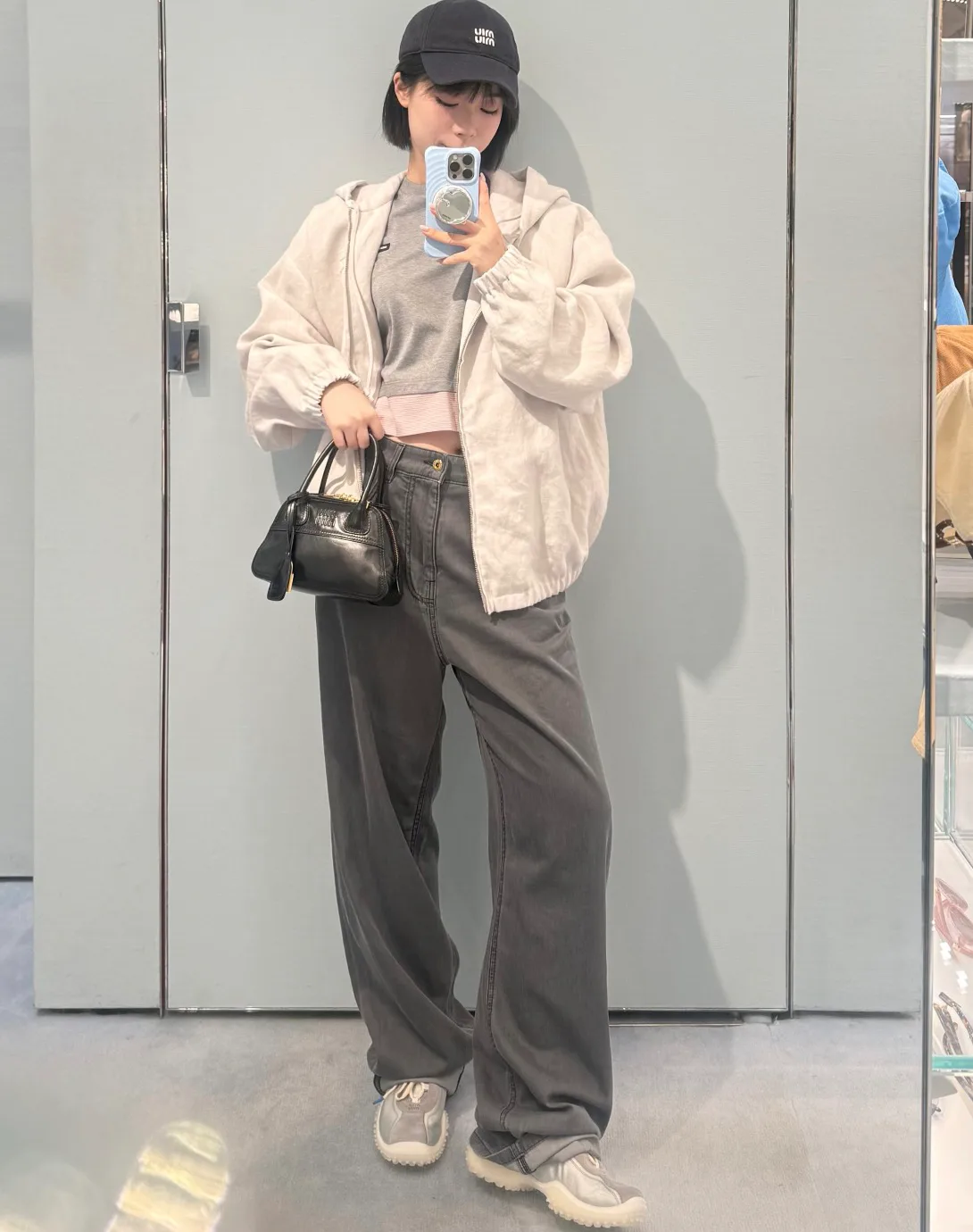 Women's Jackets And Down Jackets MIU MIU 18113728