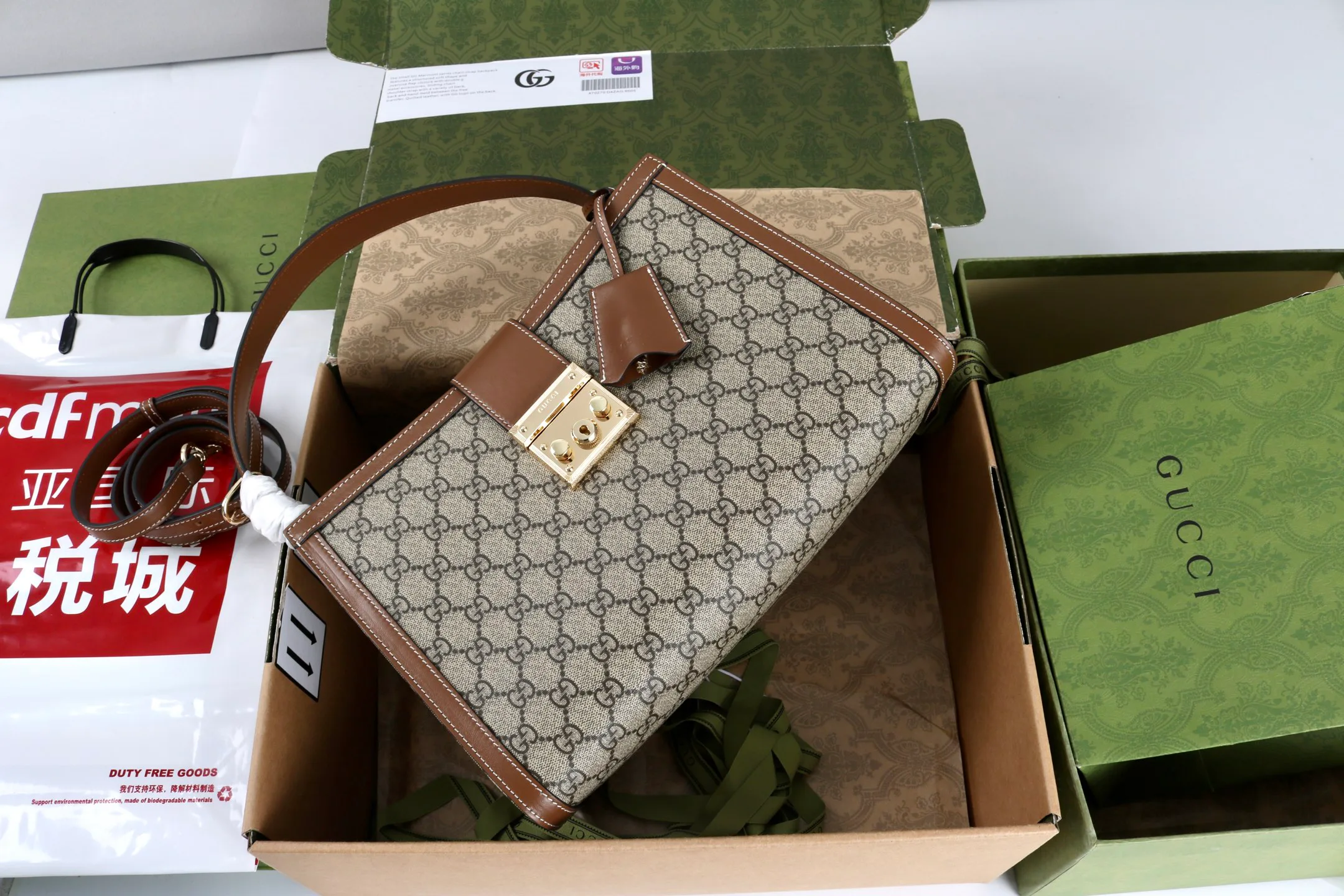 Women's Classic Handbags GUCCI 18361916