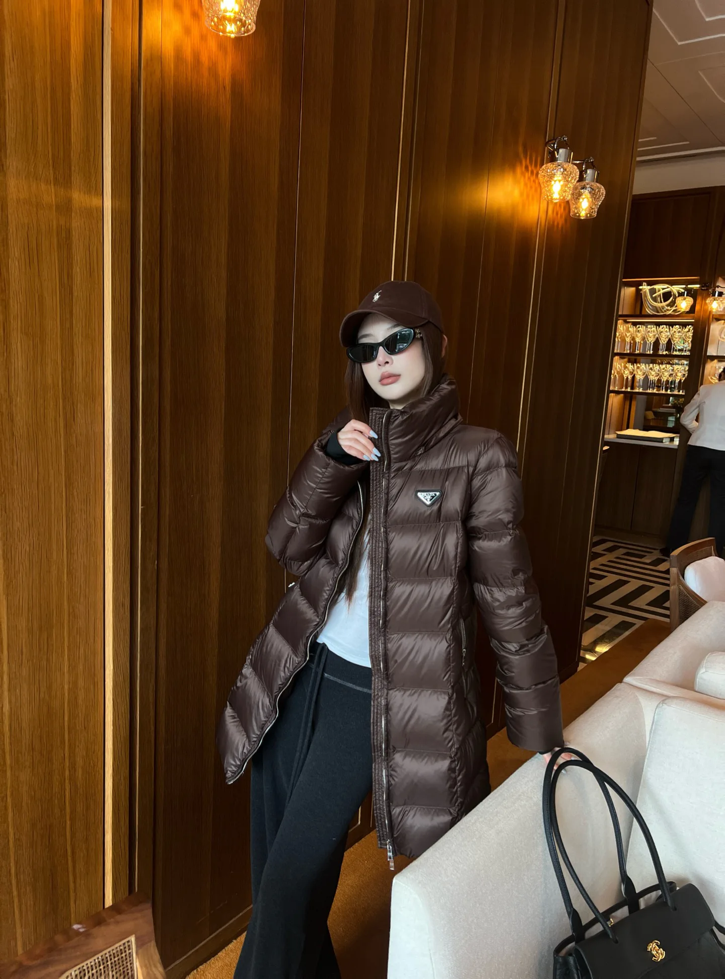 Куртки И Пуховики Женские Prada 18576958