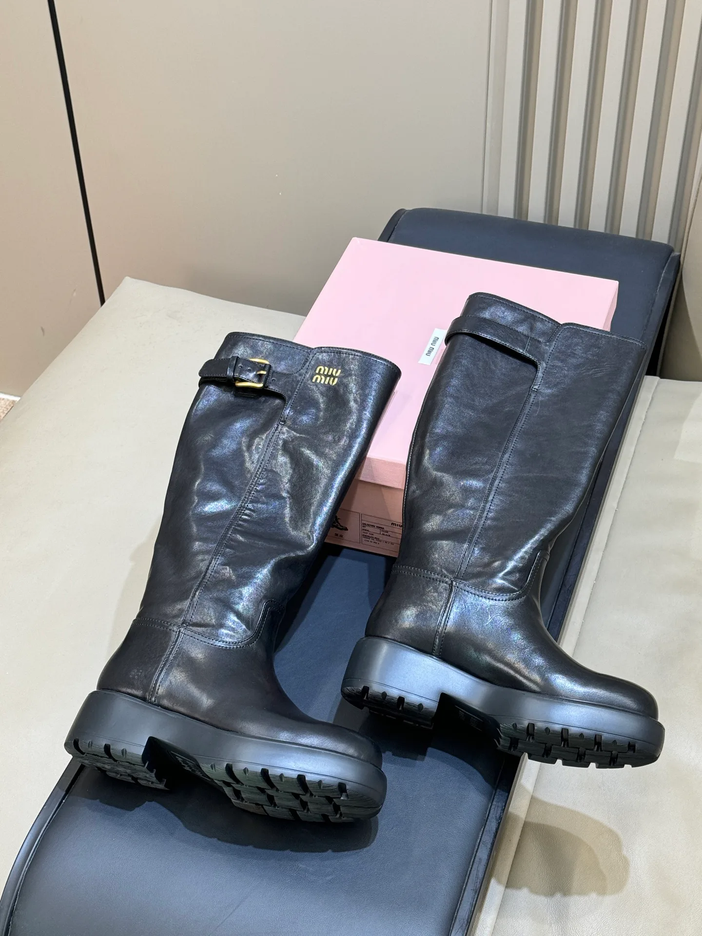Women's Boots MIU MIU 18072867