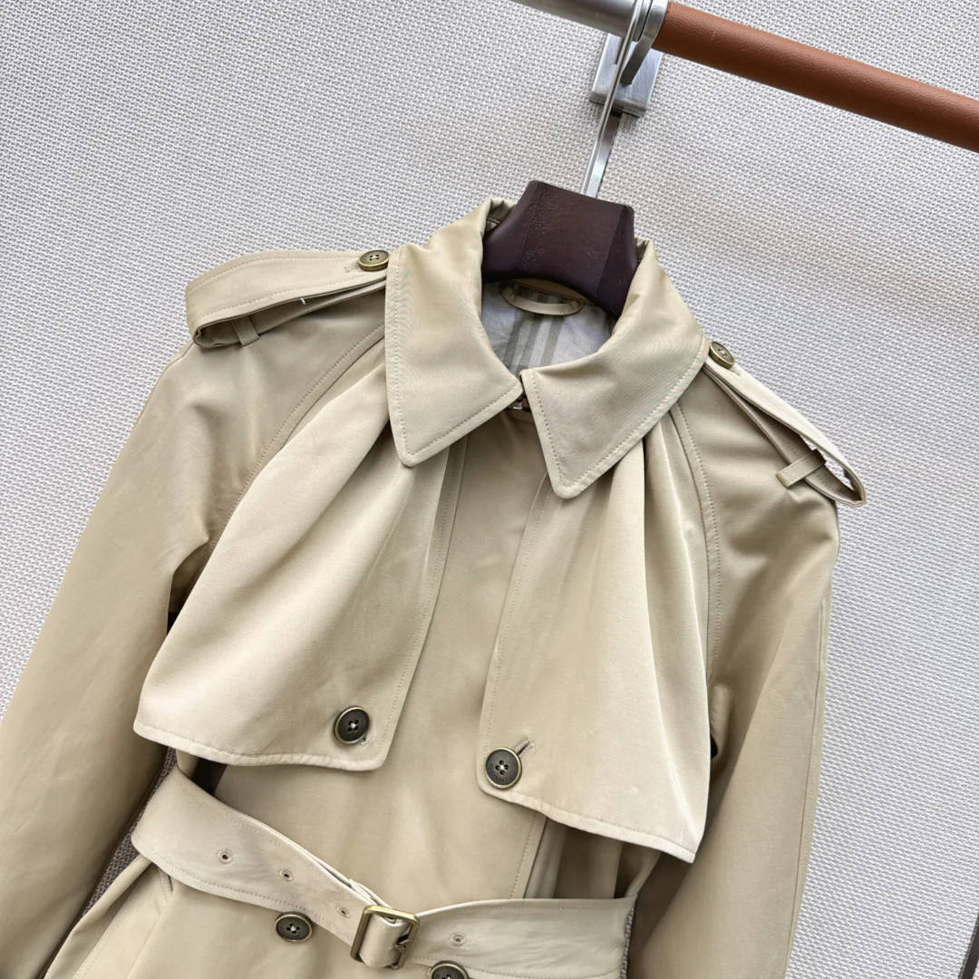 Women's Trench Coats BURBERRY 18094151