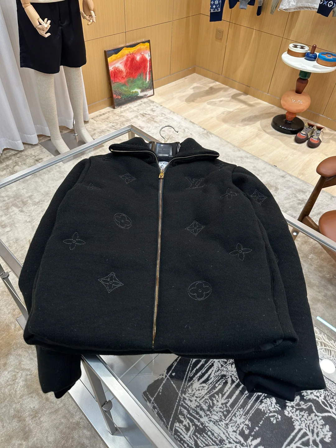 Men's Jackets And Down Jackets LOUIS VUITTON 17480504