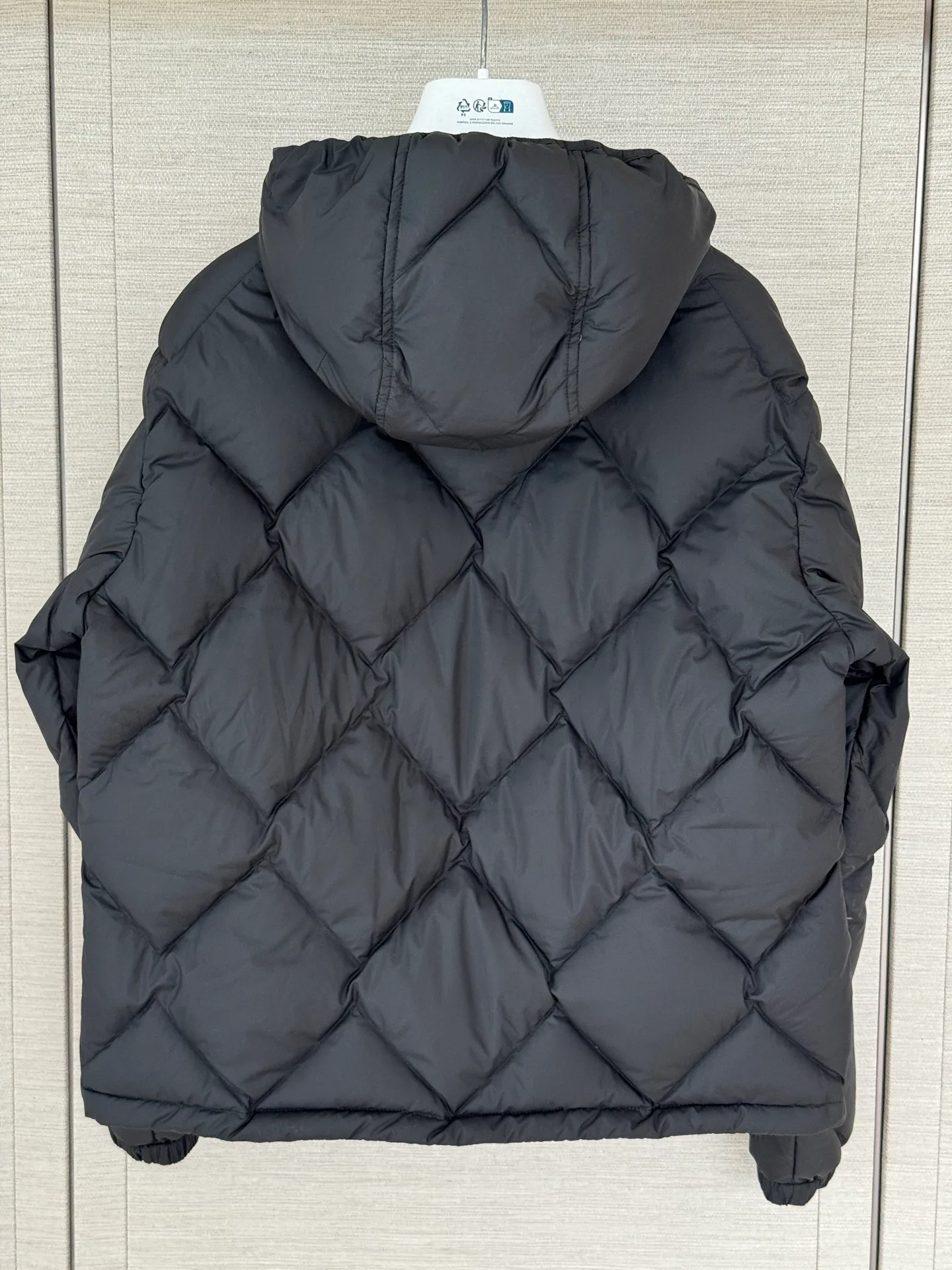Куртки И Пуховики Женские Moncler 18603374