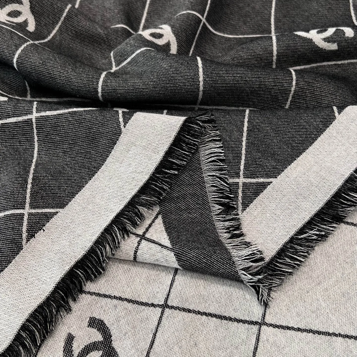 Scarves CHANEL 17913686