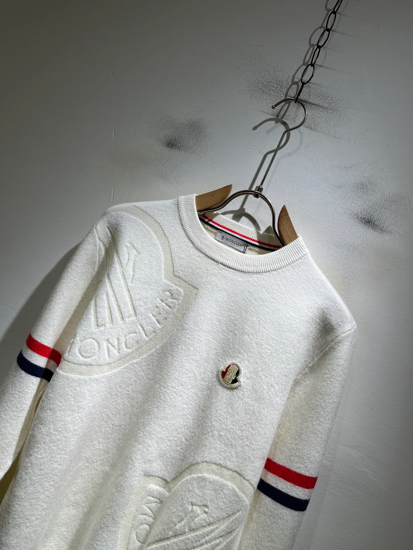 Men's Jumpers And Sweaters MONCLER 18243856