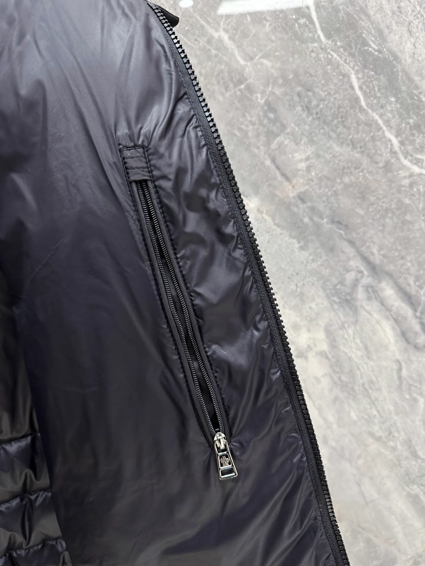 Куртки И Пуховики Мужские Moncler 18596298