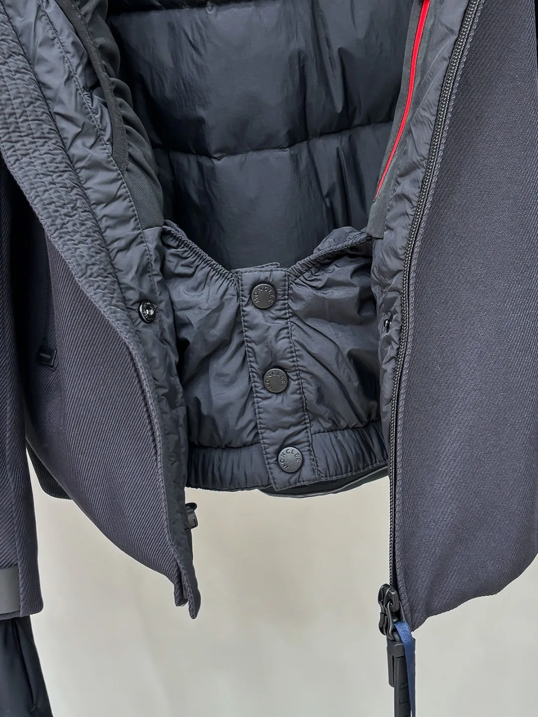 Куртки И Пуховики Мужские Moncler 18596605