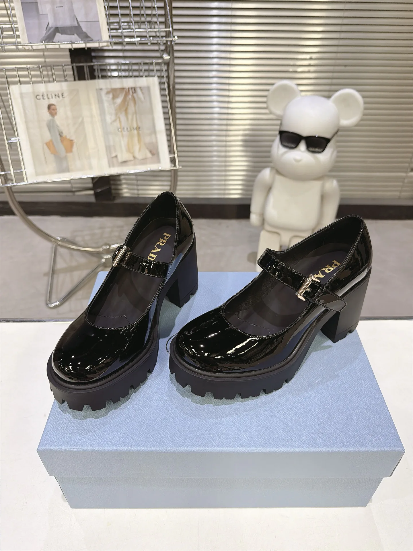 Women's Loafers And Moccasins PRADA 18104593
