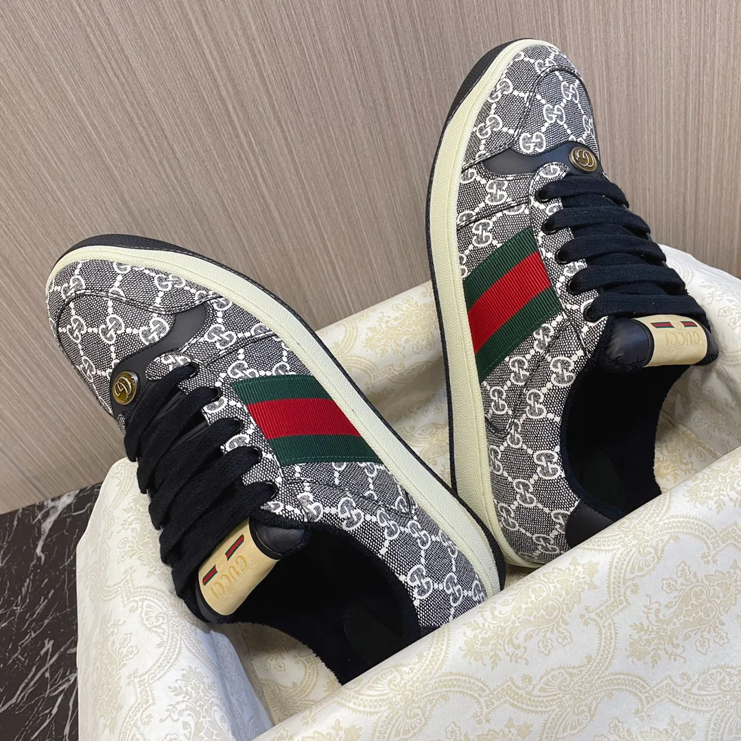Women's Sneakers GUCCI 17620498