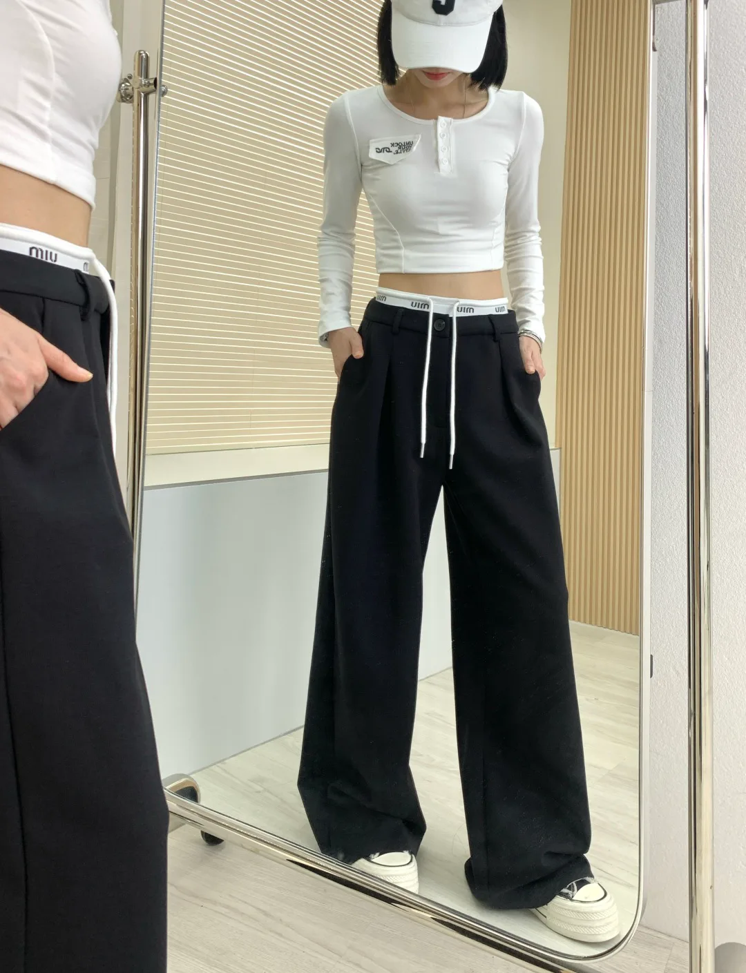Women's Trousers MIU MIU 18199263