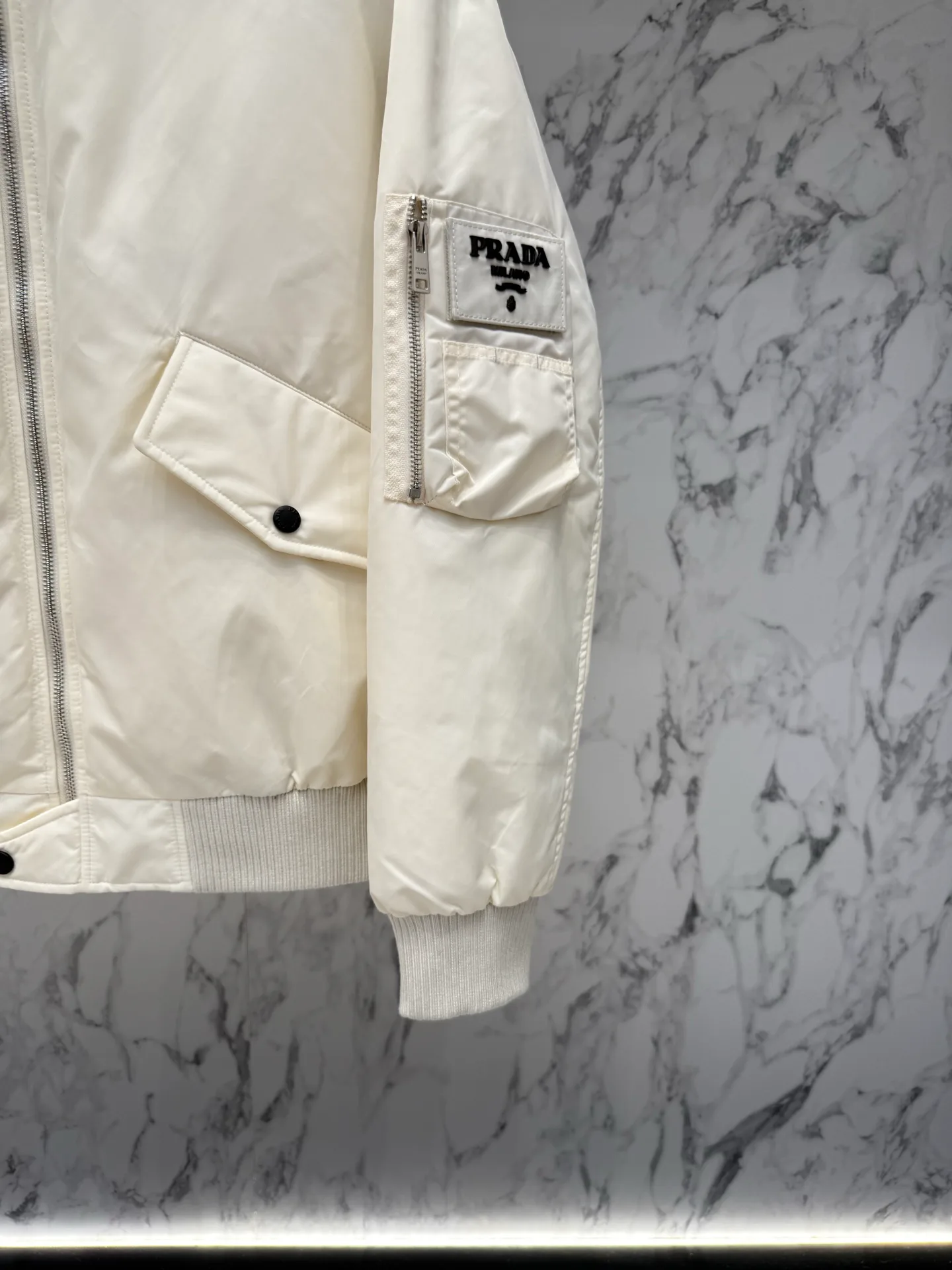 Women's Jackets And Down Jackets PRADA 18480859