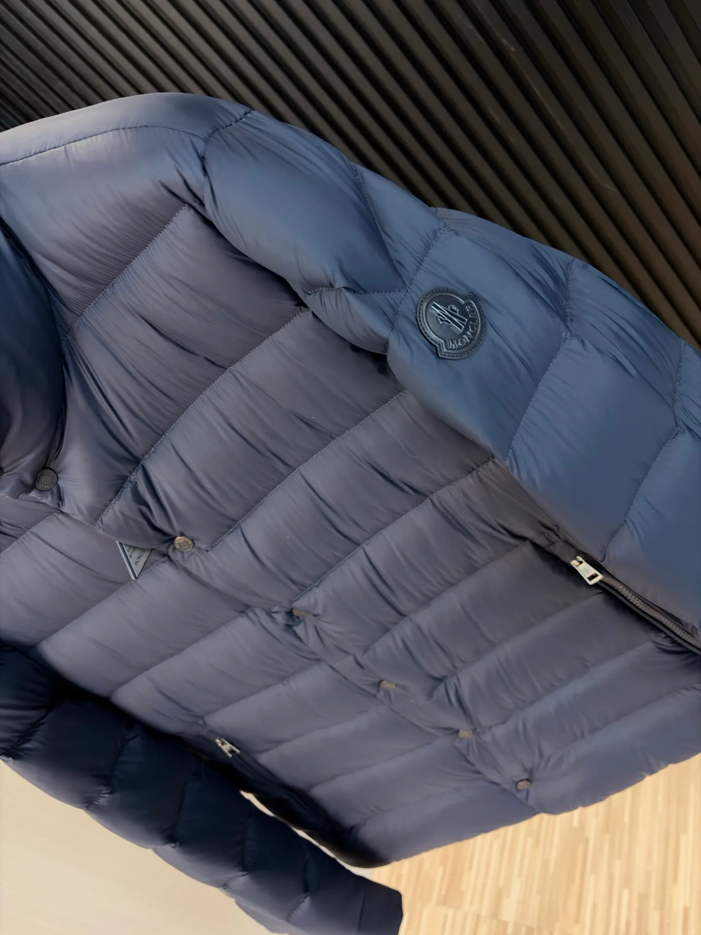 Women's Jackets And Down Jackets MONCLER 17868388