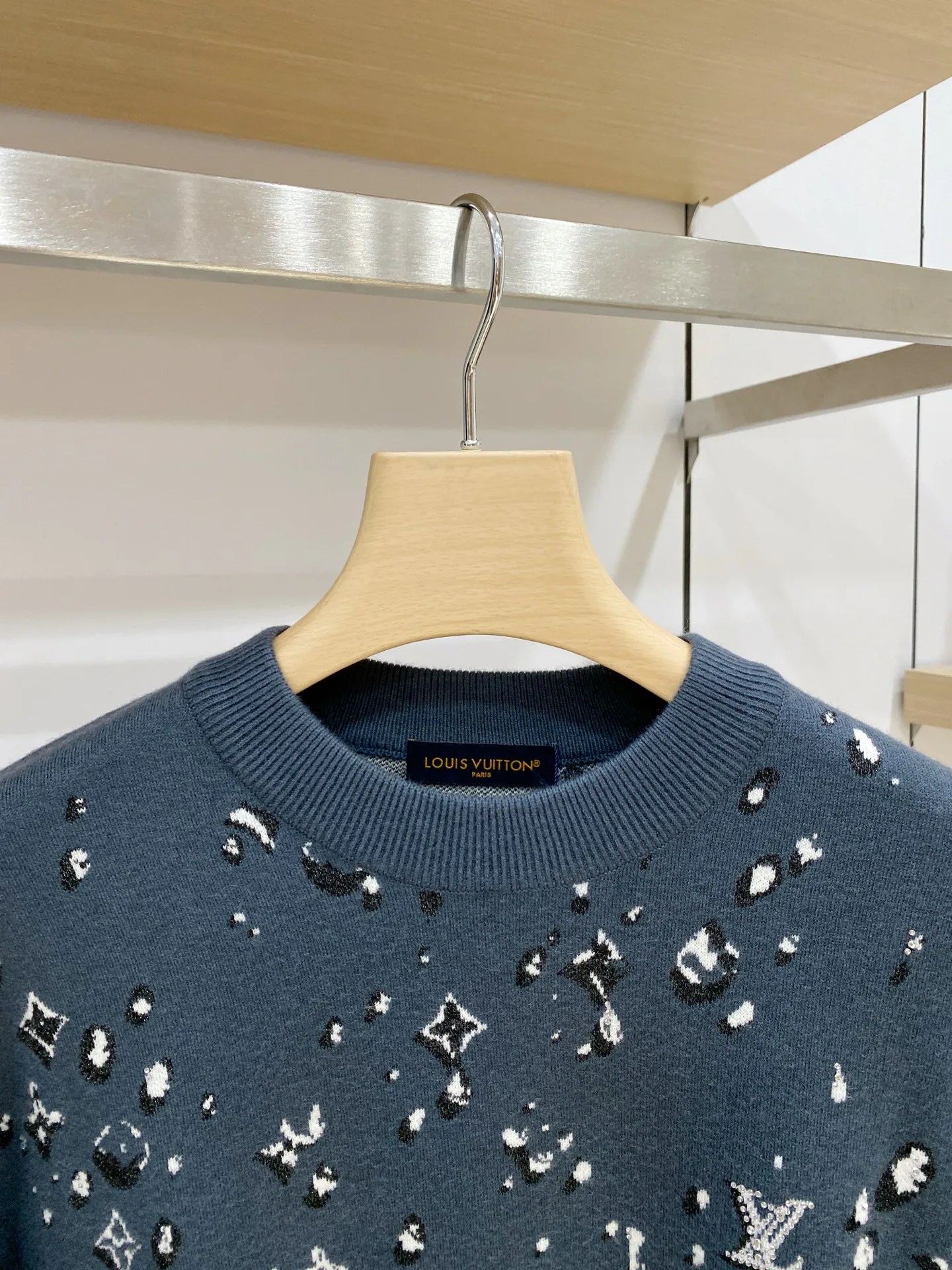 Men's Jumpers And Sweaters LOUIS VUITTON 18374699