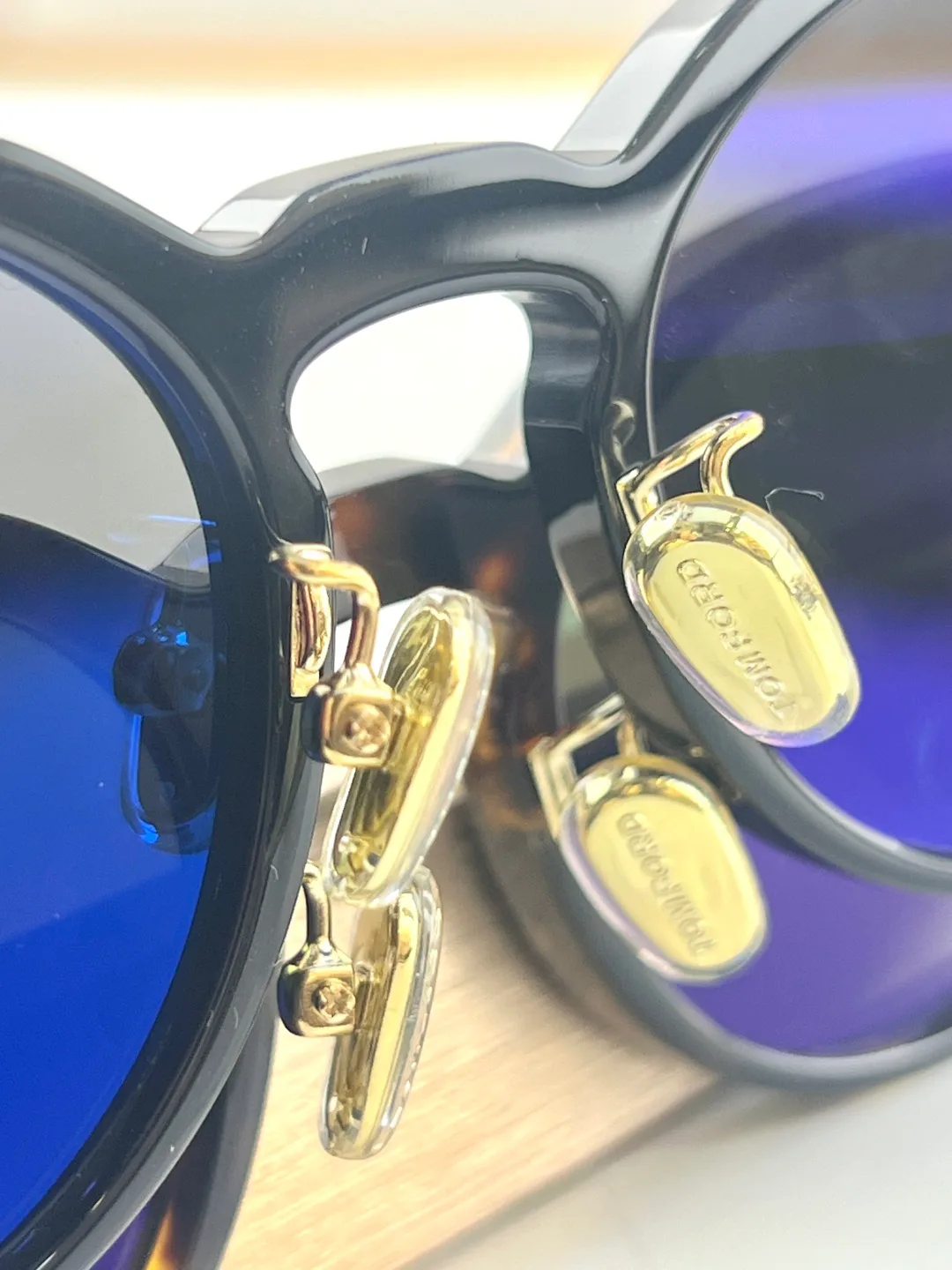 Glasses TOM FORD 17366387