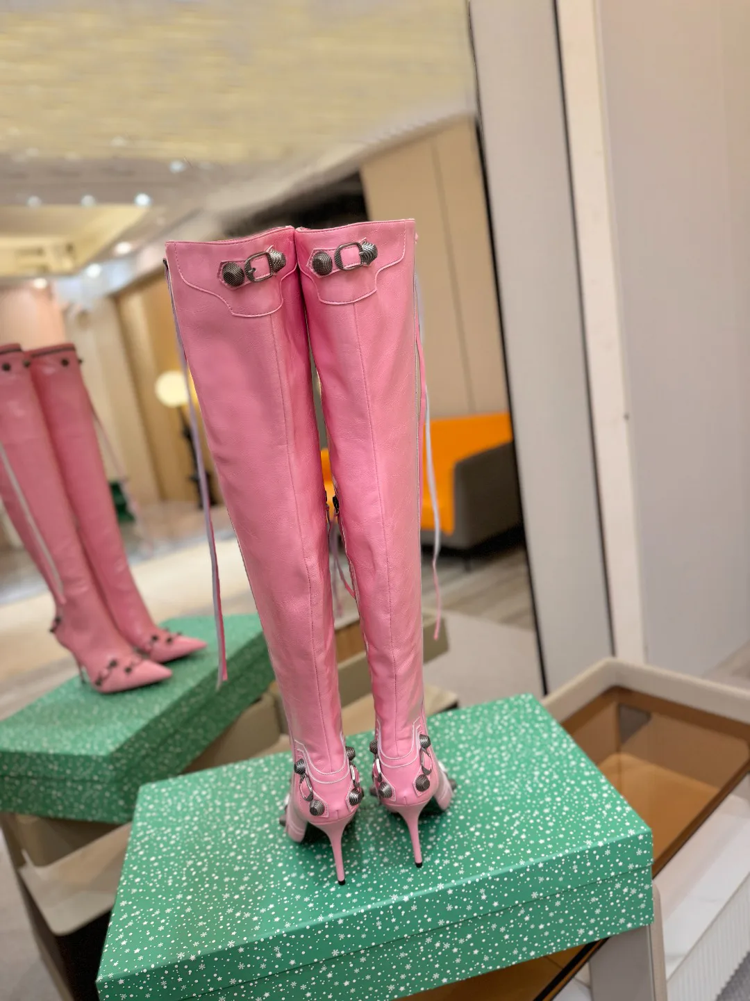 Women's Boots BALENCIAGA 18543339