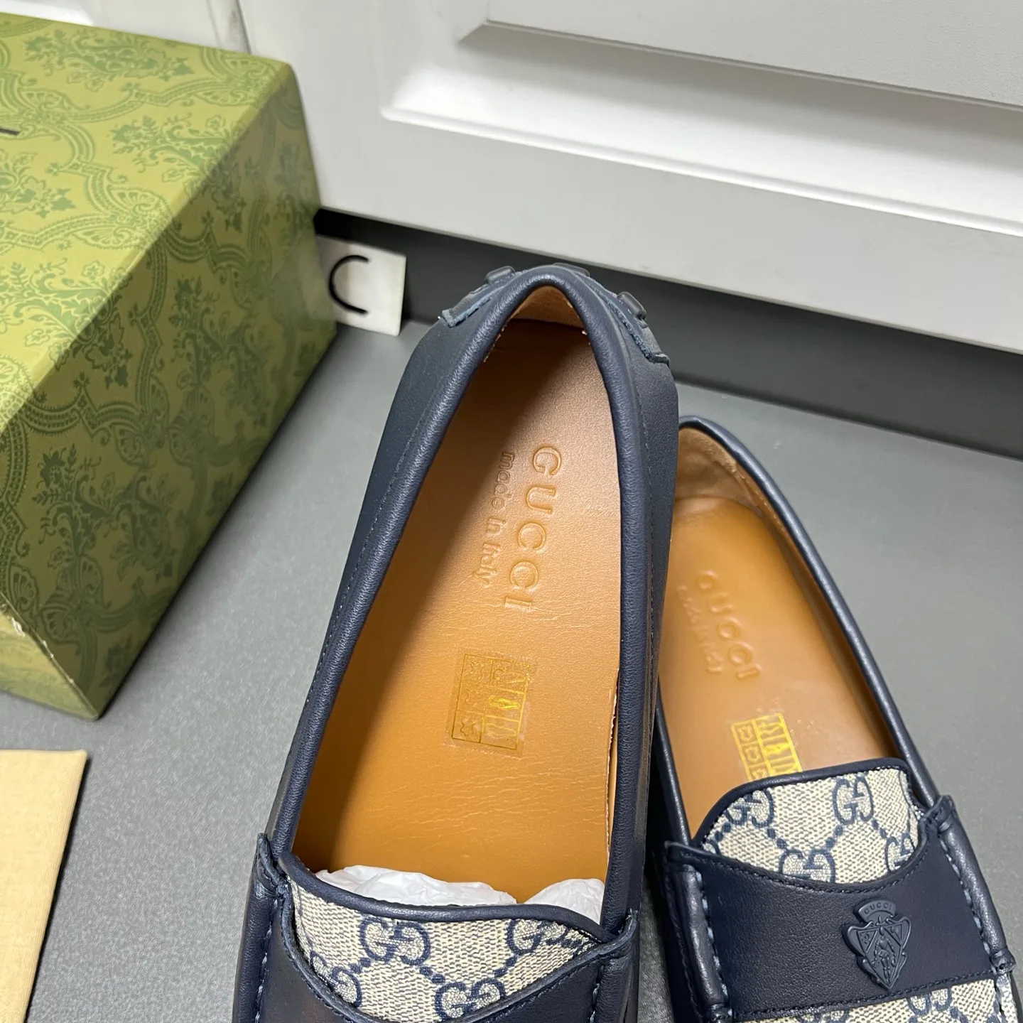 Men's Loafers And Dress Shoes GUCCI 17937826