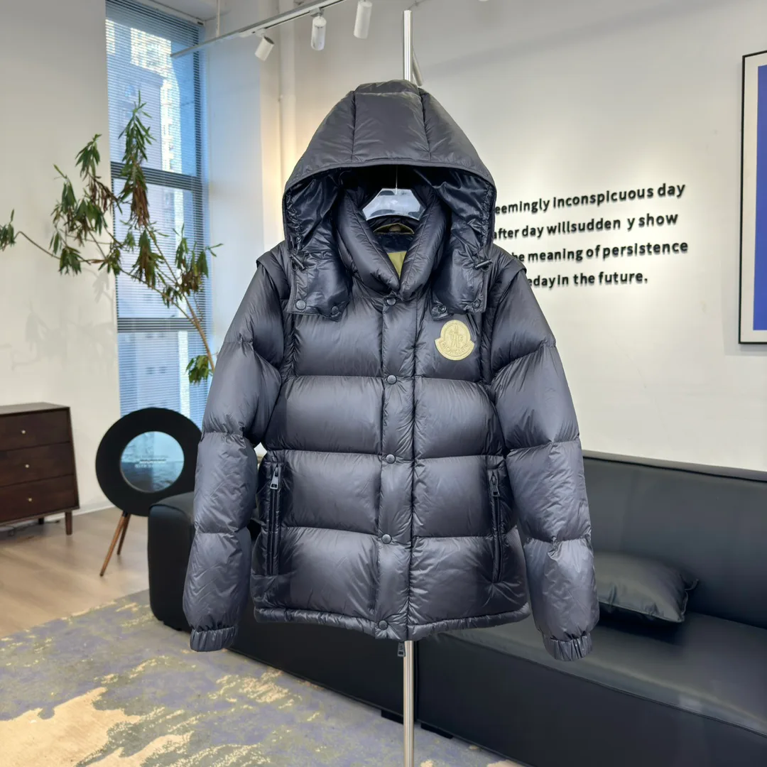 Куртки И Пуховики Мужские Moncler 18684494