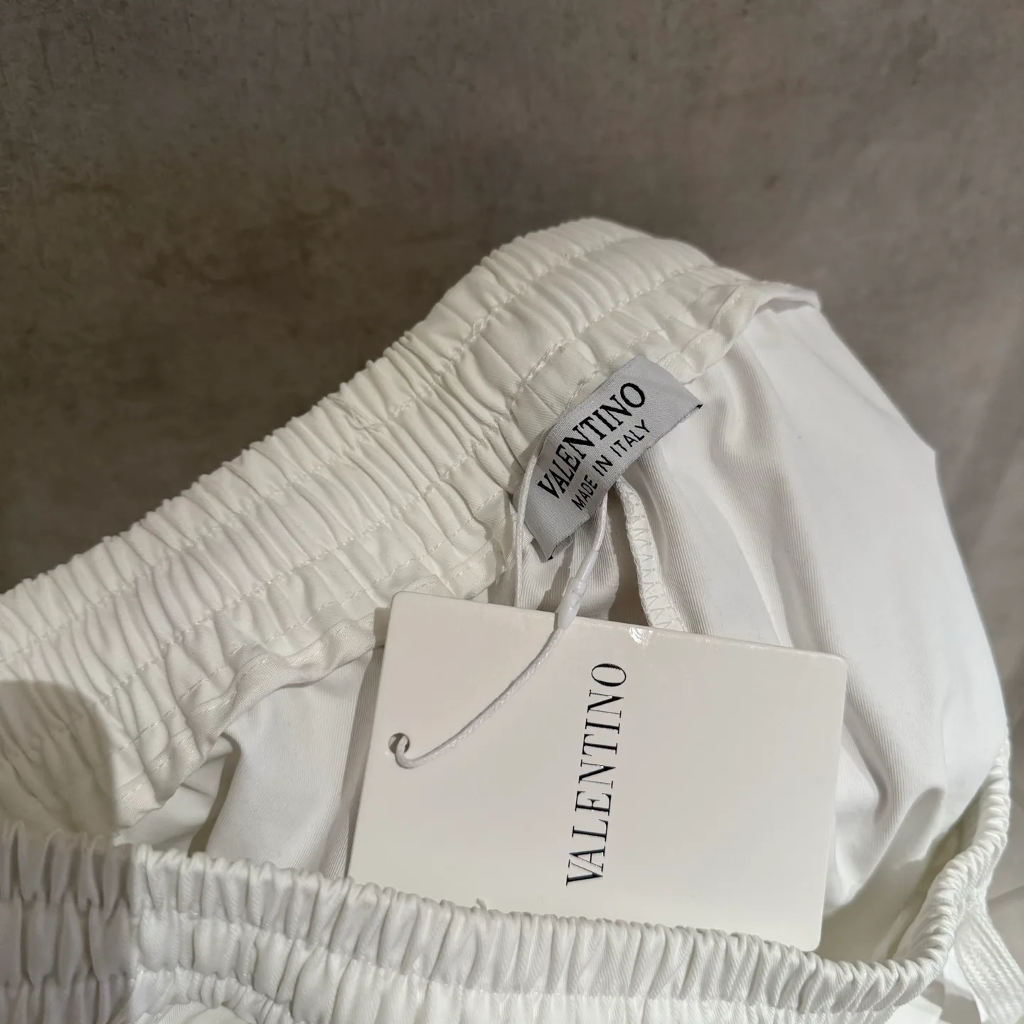 Men's Shorts VALENTINO 17567014