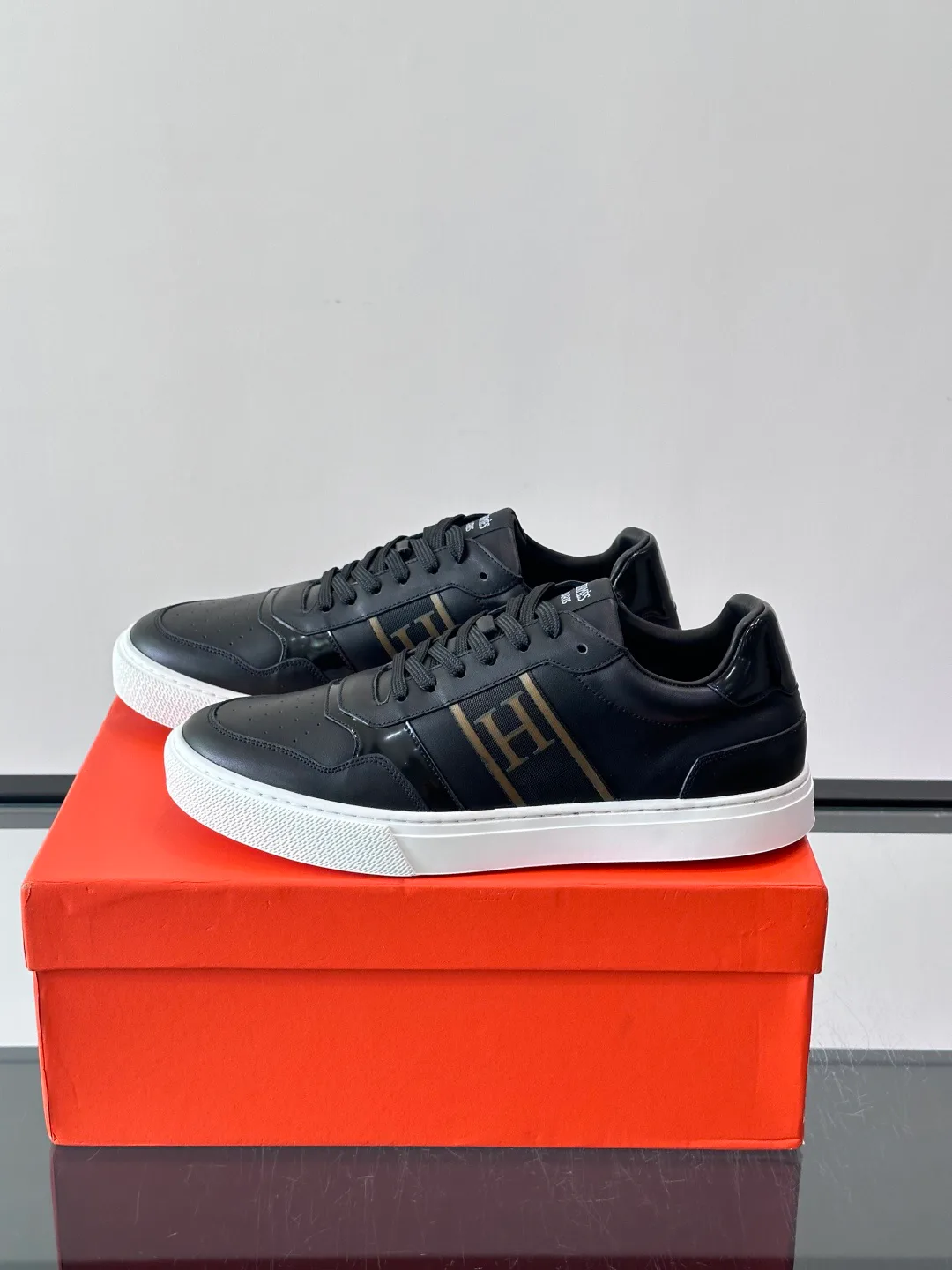 Women's Sneakers HERMES 17349430