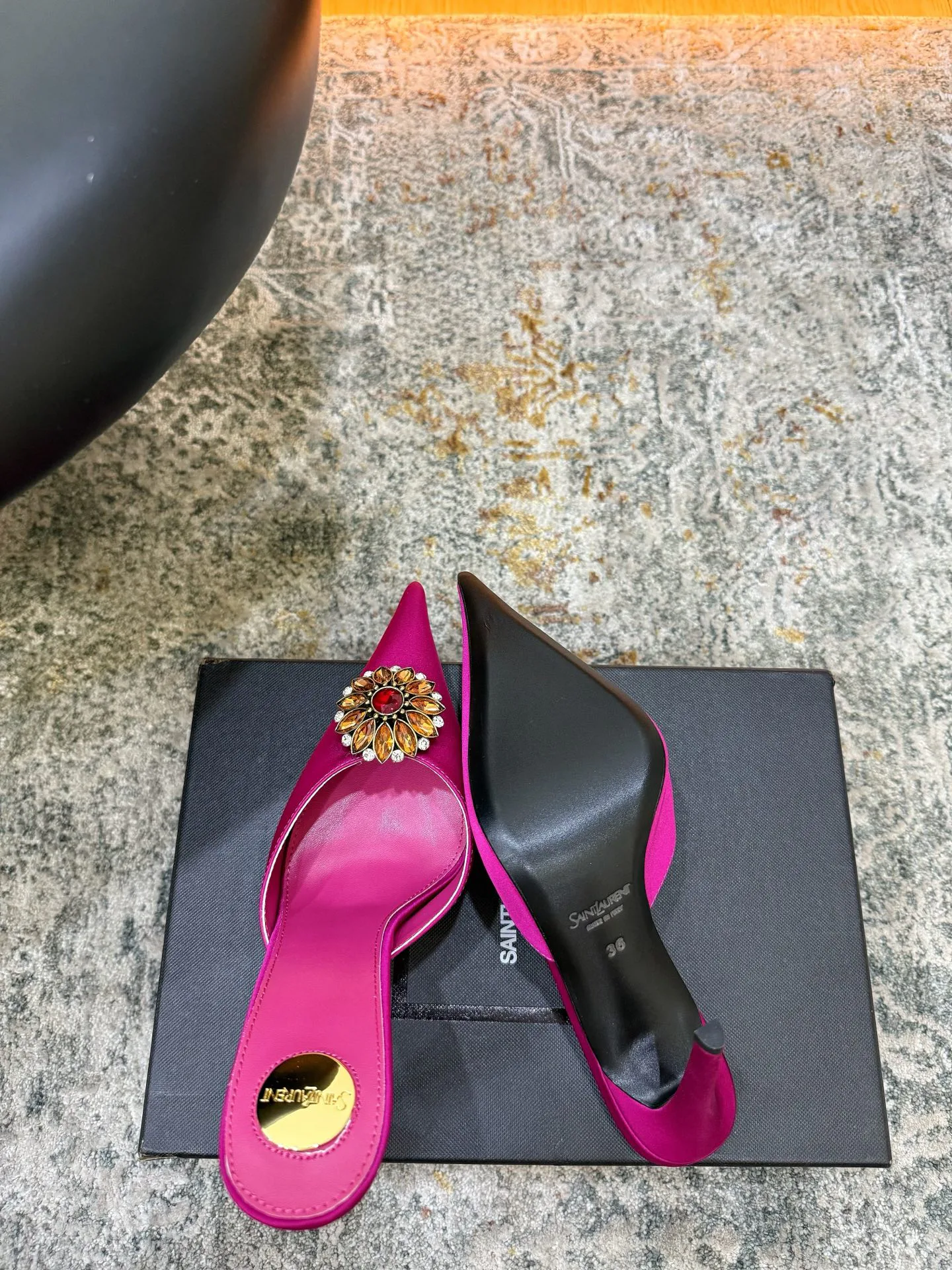 Women's Heels SAINT LAURENT 17923468